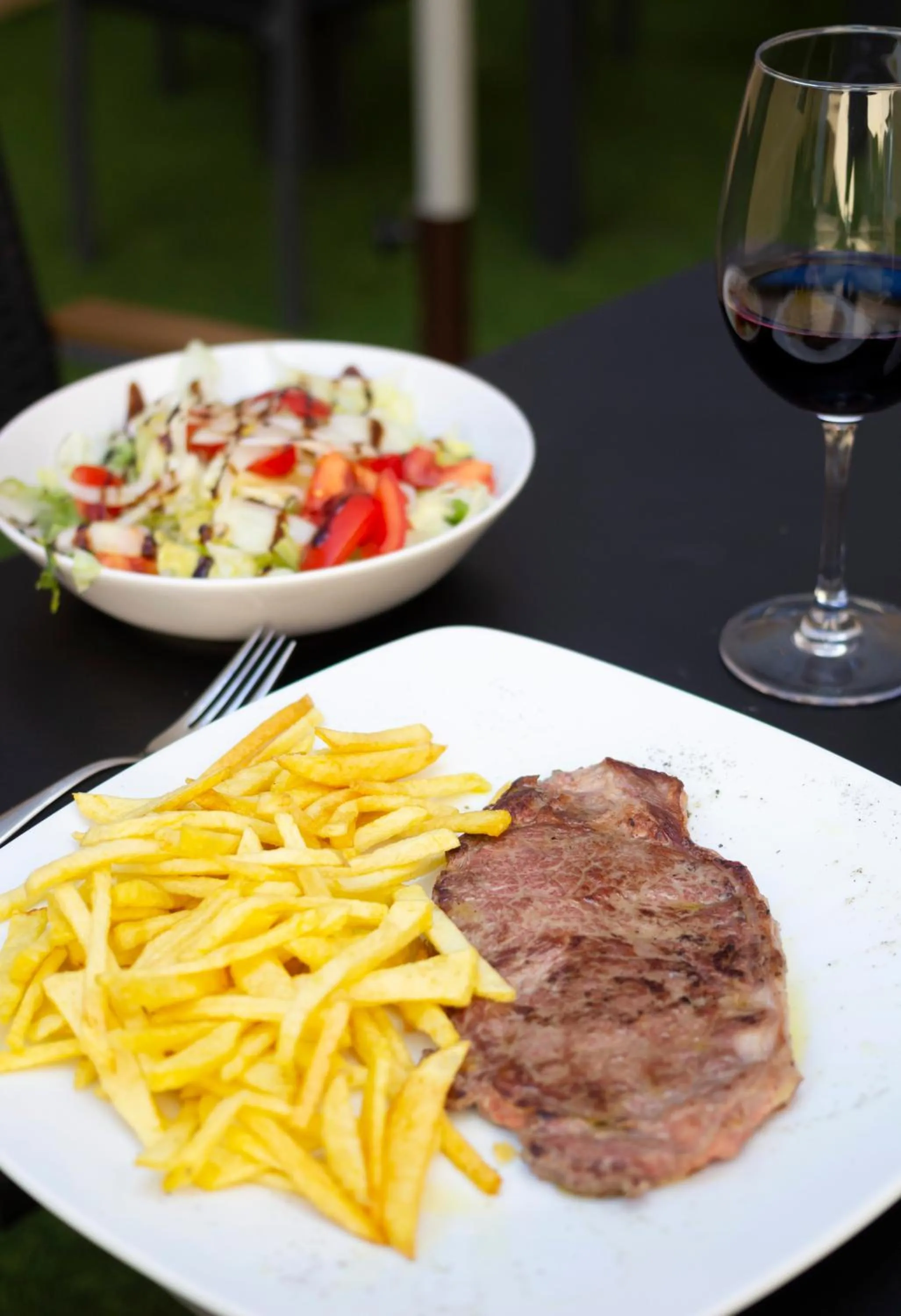 Restaurant/places to eat in Domus Oncinae