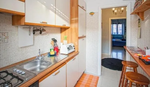 Kitchen or kitchenette in La Casa Romana