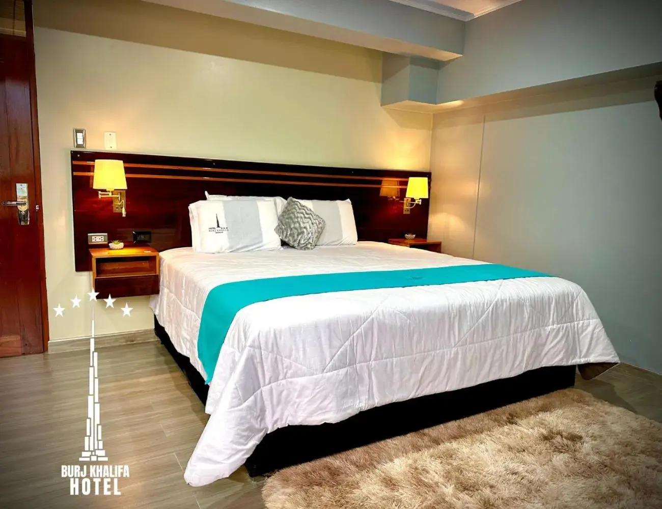 King Suite in Hotel Burj Khalifa King Suite in Hotel Burj Khalifa