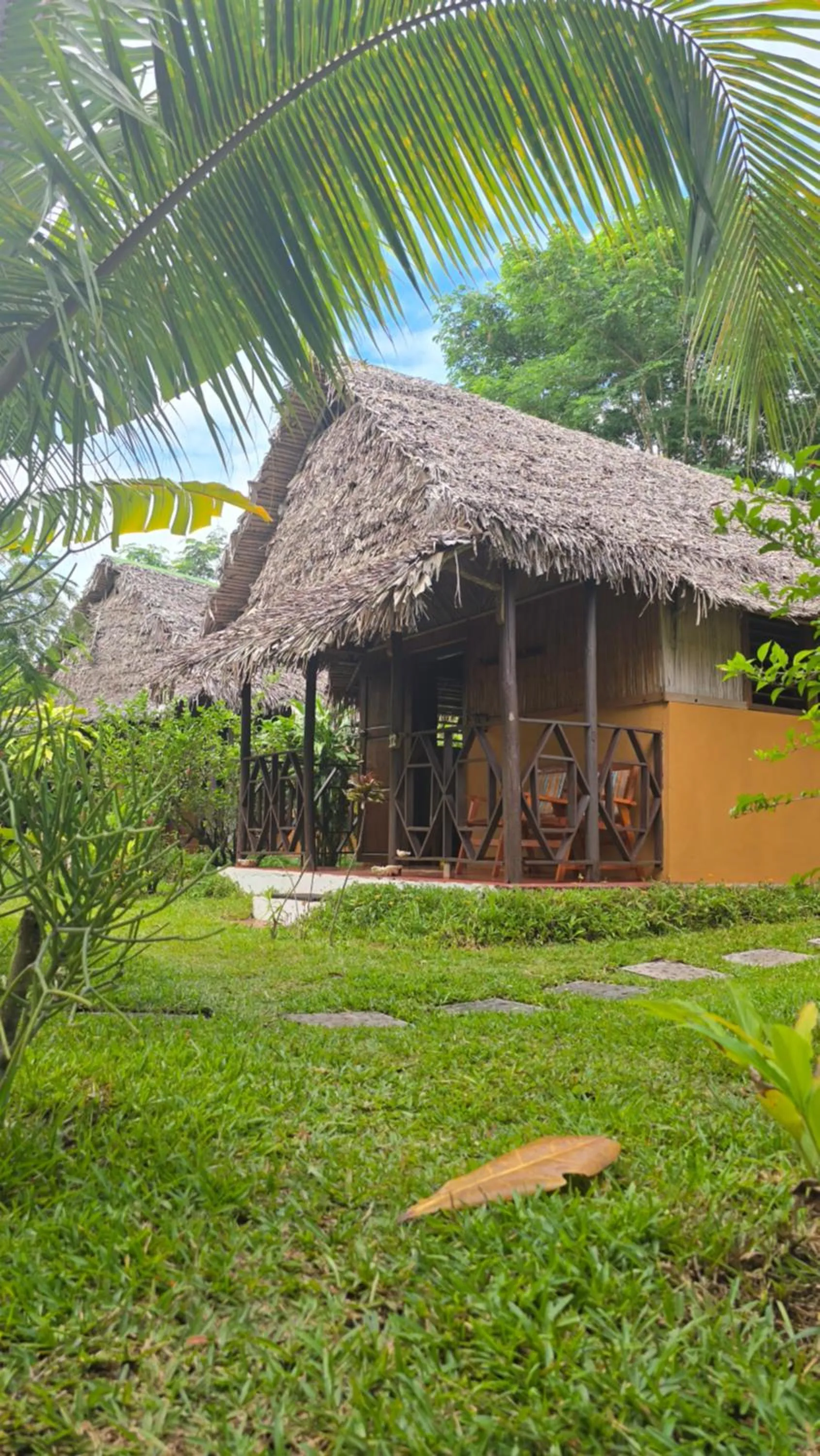 Lakana Hotel
