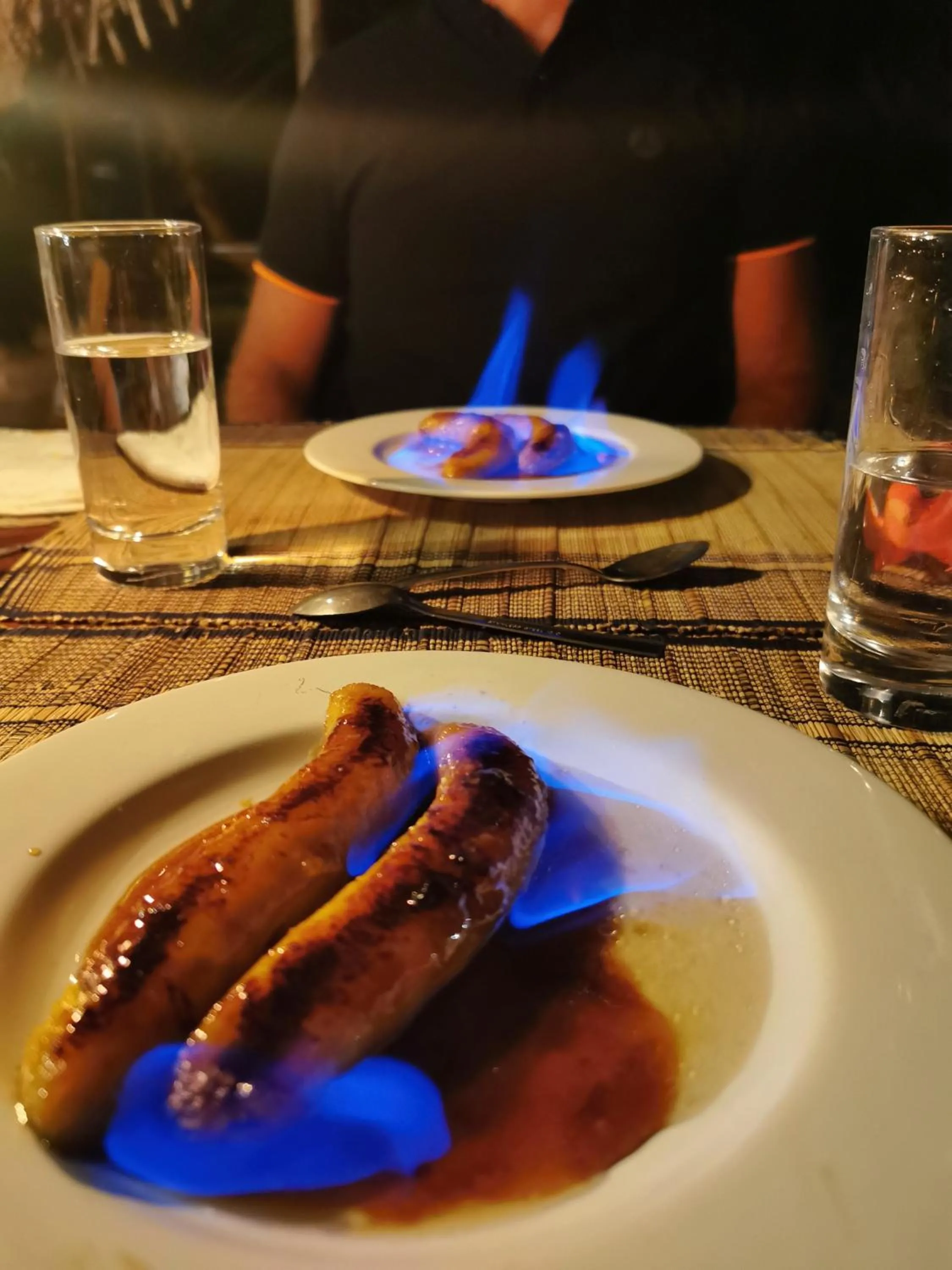 Restaurant/places to eat in Lakana Hotel