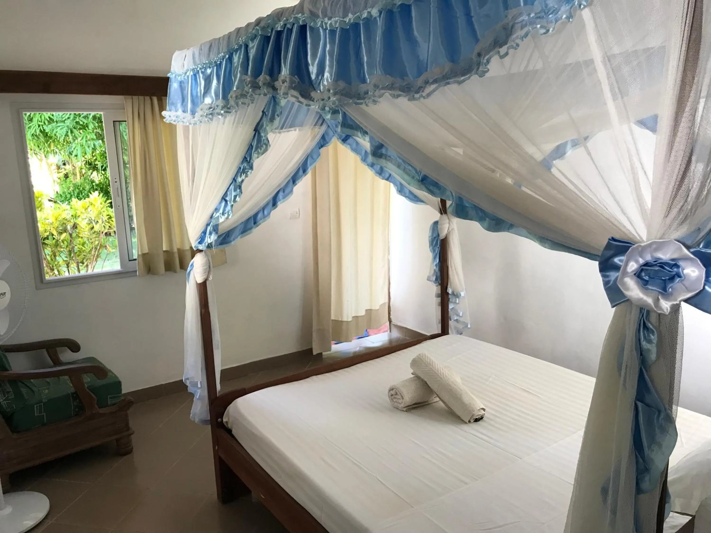 Bed in Hotel le Lagon