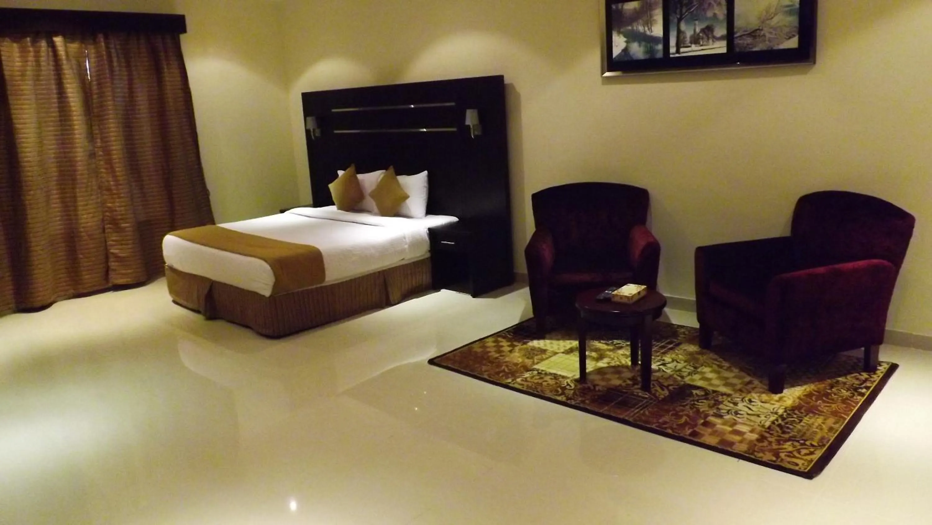 Bed in Taleen Serviced Apartments AlMasif