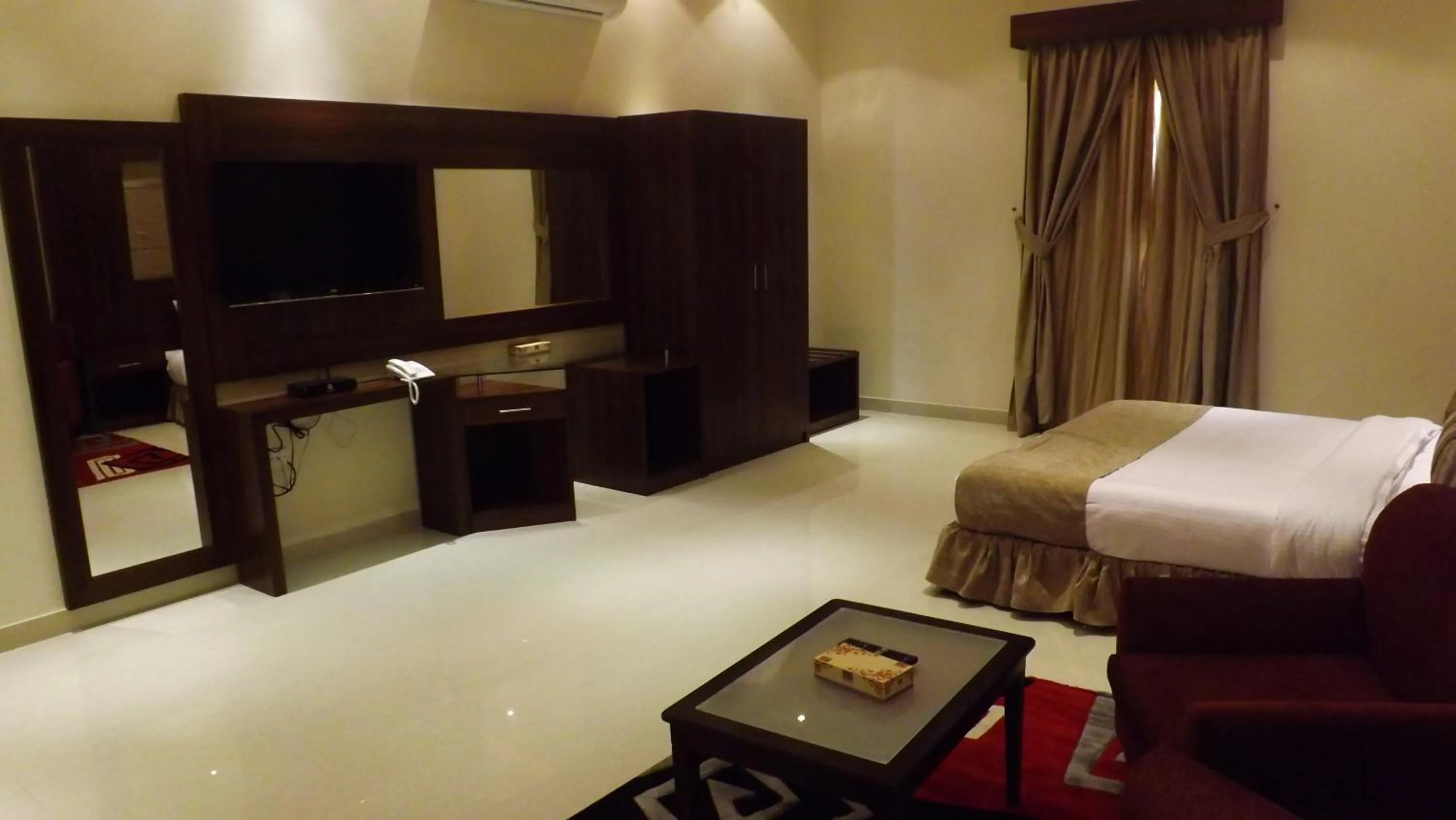 Bed in Taleen Serviced Apartments AlMasif