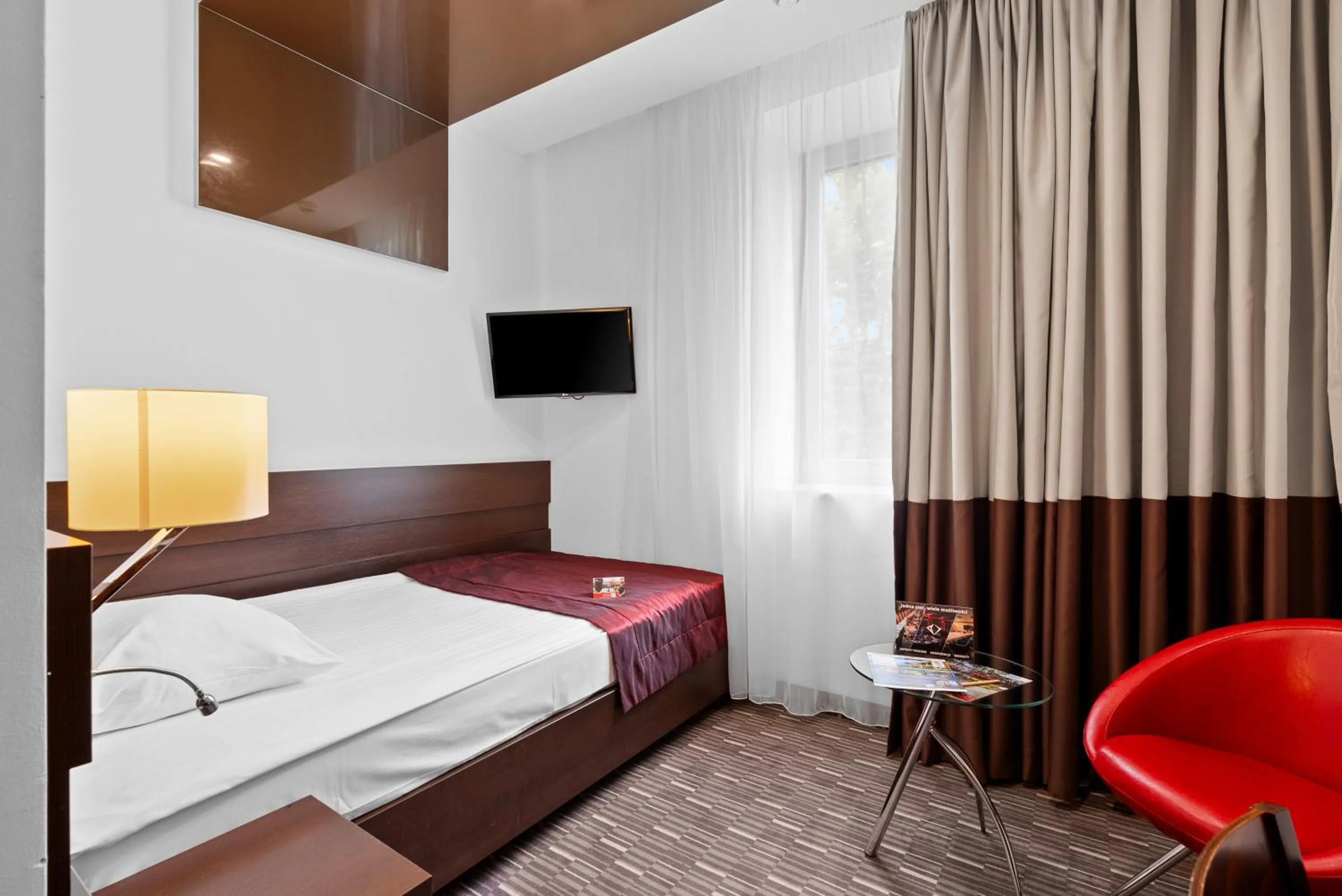 Bed in Park Hotel Diament Zabrze - Gliwice