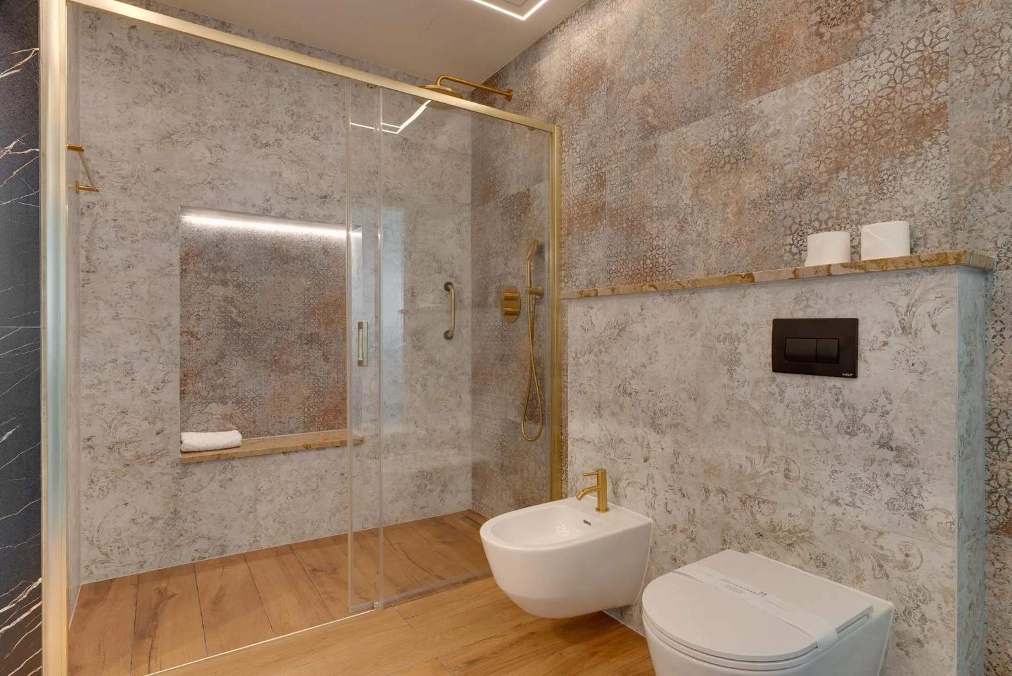 Shower in Park Hotel Diament Zabrze - Gliwice