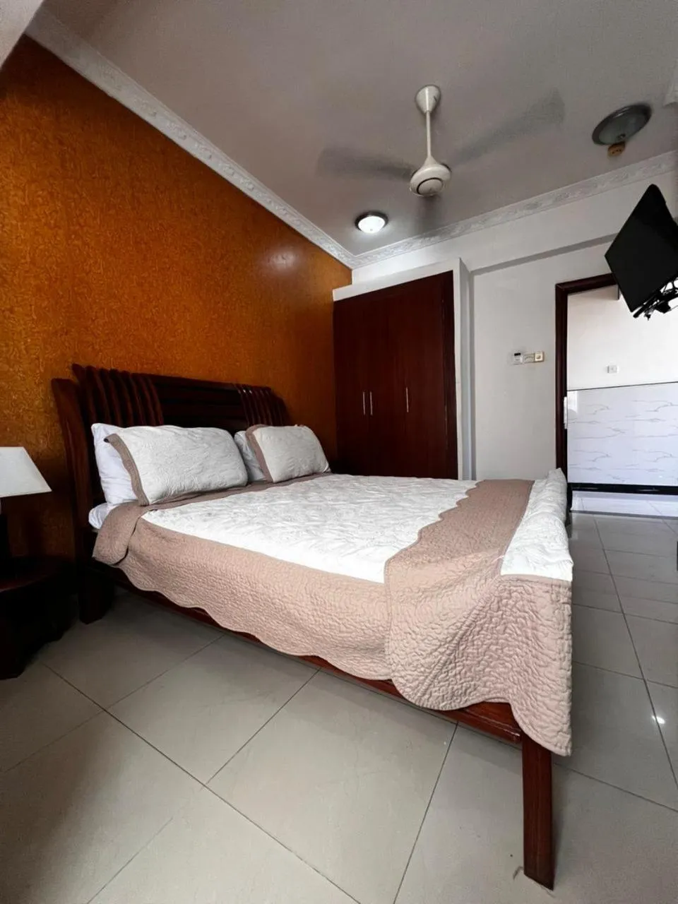 Bed in Rainbow Hotel