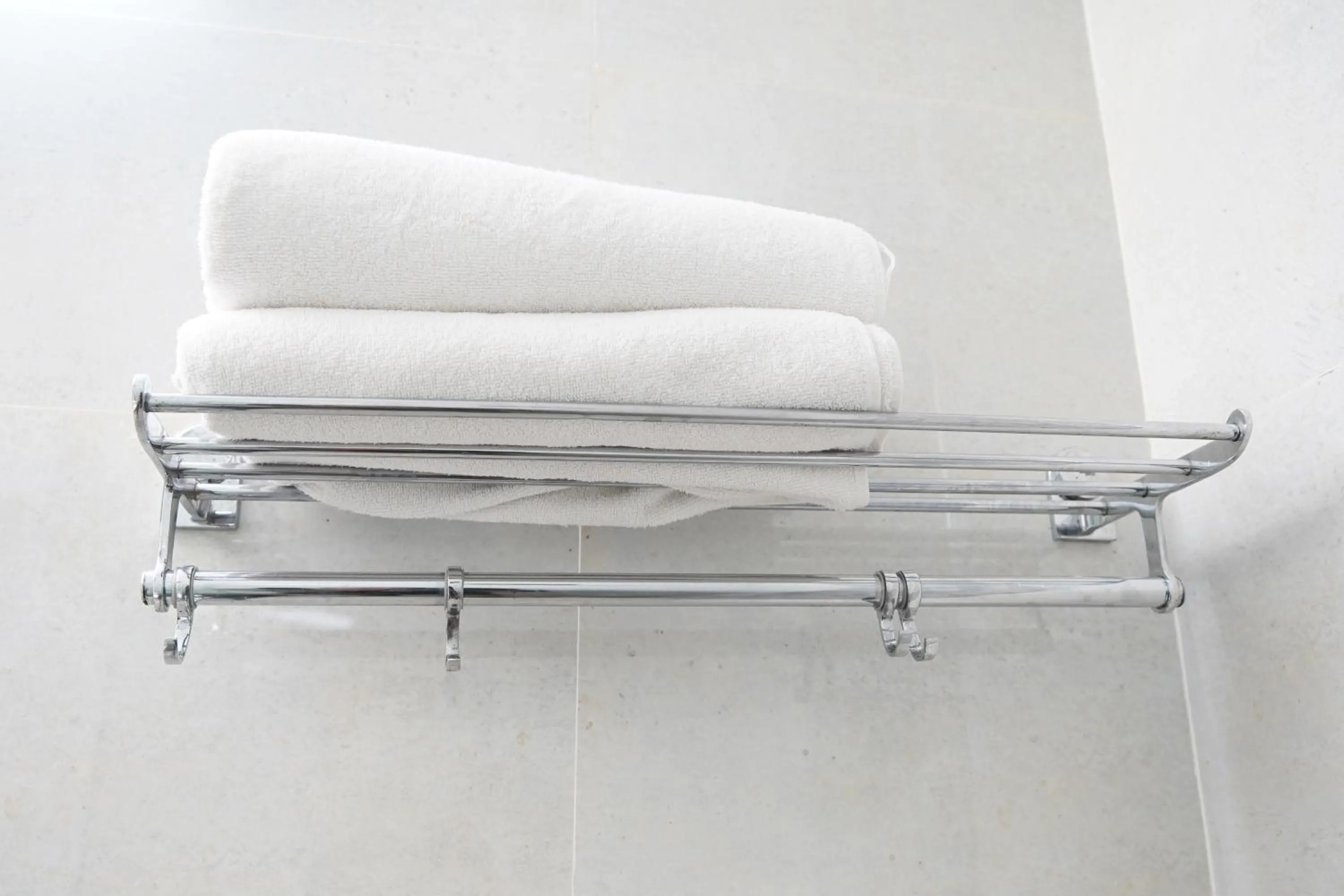 Bathroom in Gallivanto Inn