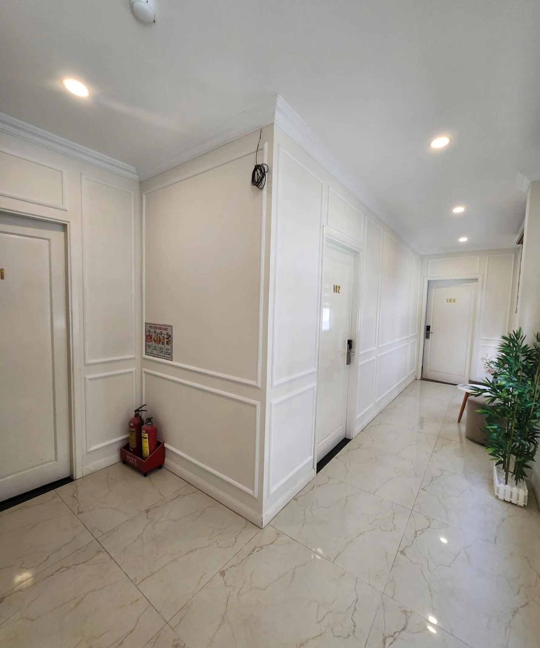 BREAKING DAWN- TAEYANG Hotel Phú Quốc