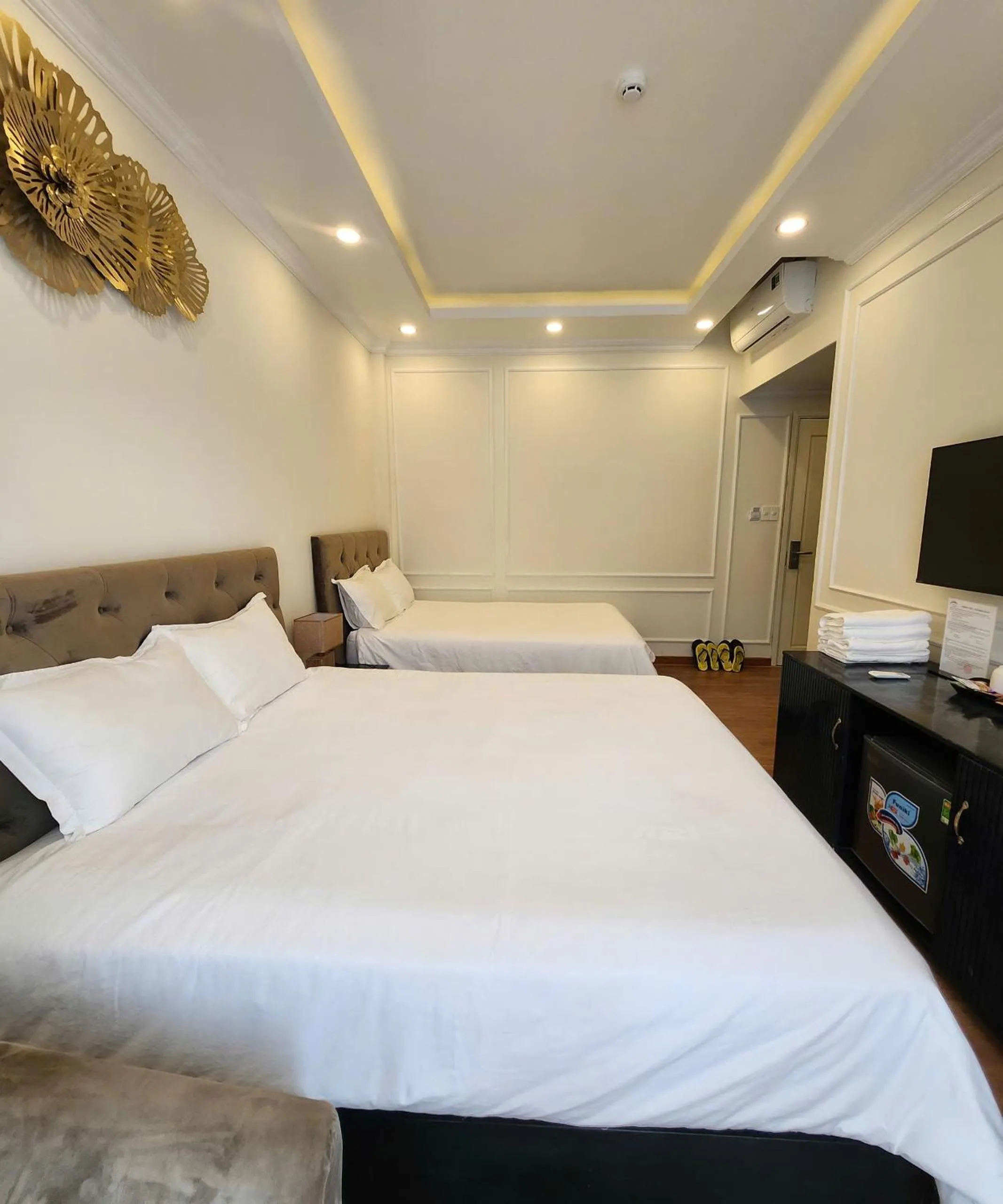 Bedroom, Bed in BREAKING DAWN- TAEYANG Hotel Phú Quốc