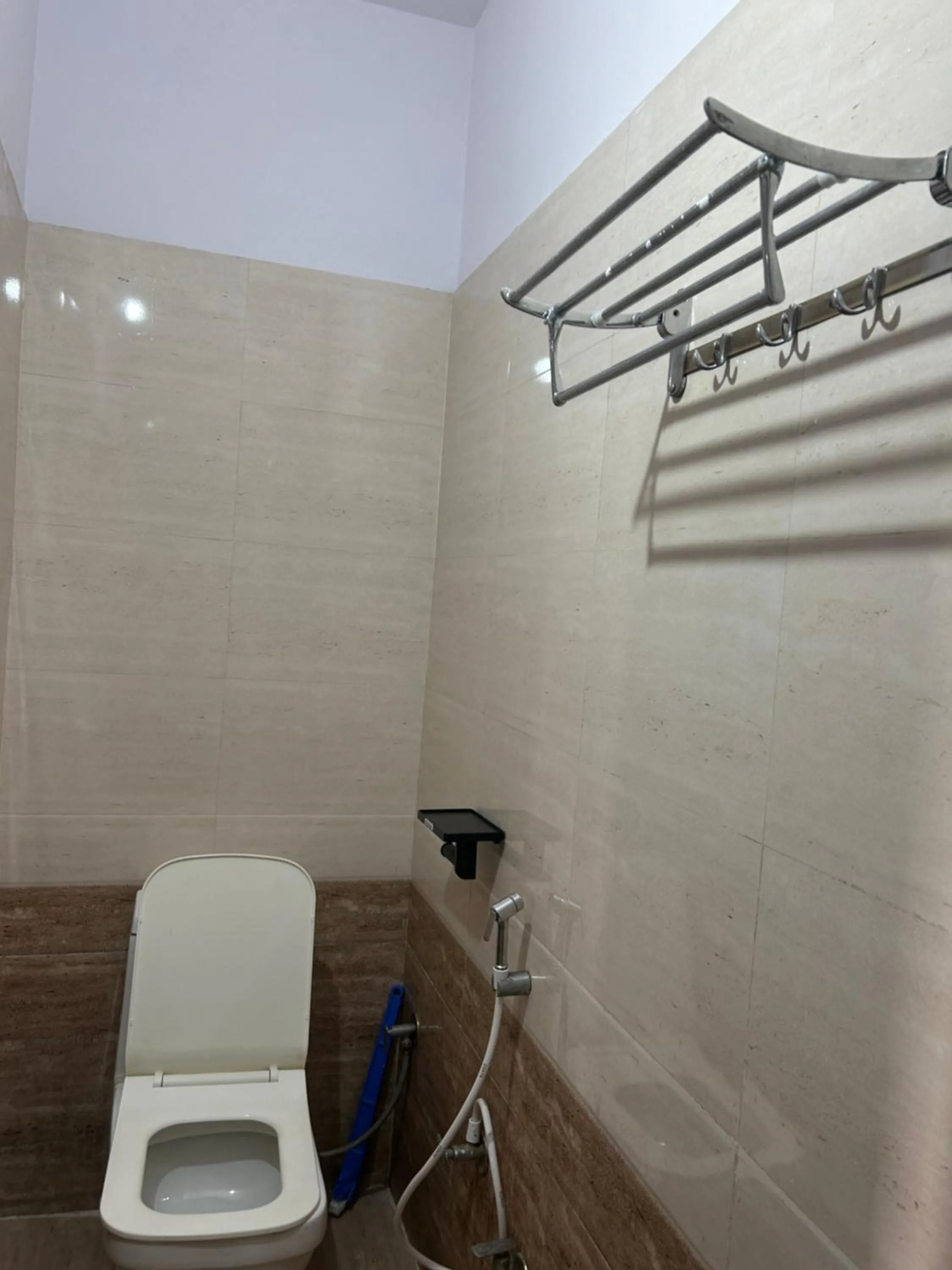 Shower in Golden Peacock Heritage Home Stay