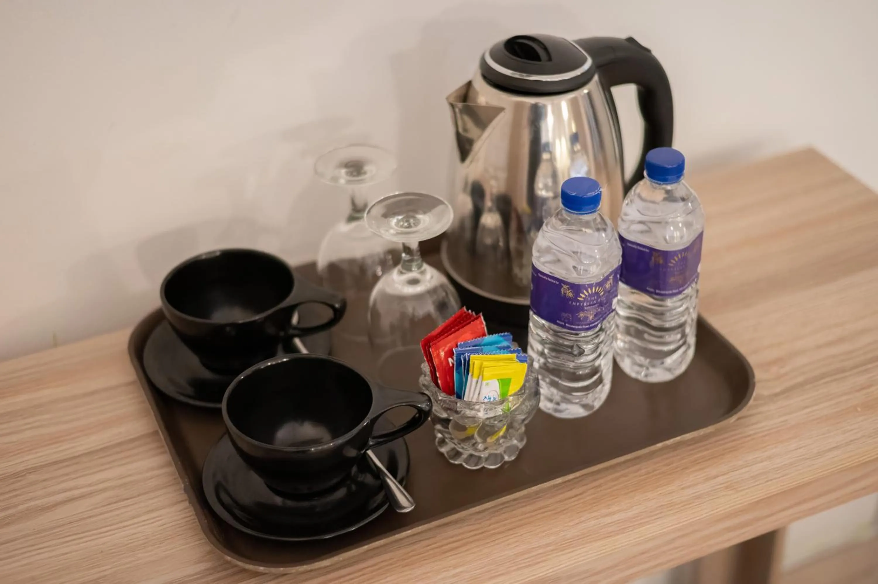 Coffee/tea facilities in The Empyrean Airport Transit Hotel