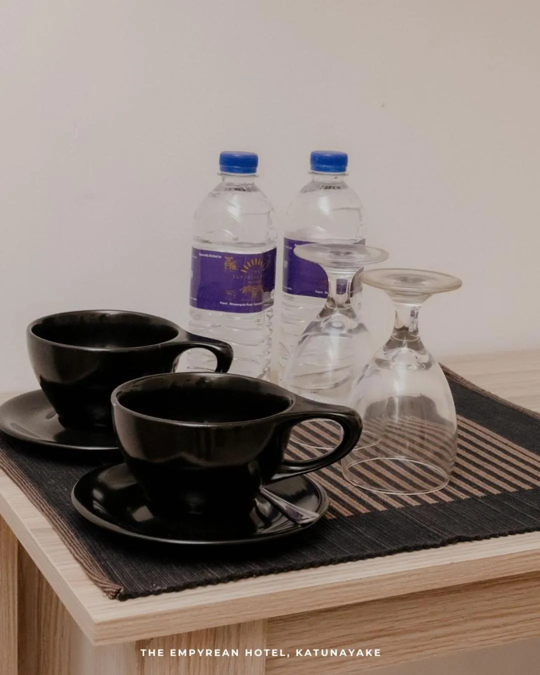 Coffee/tea facilities in The Empyrean Airport Transit Hotel