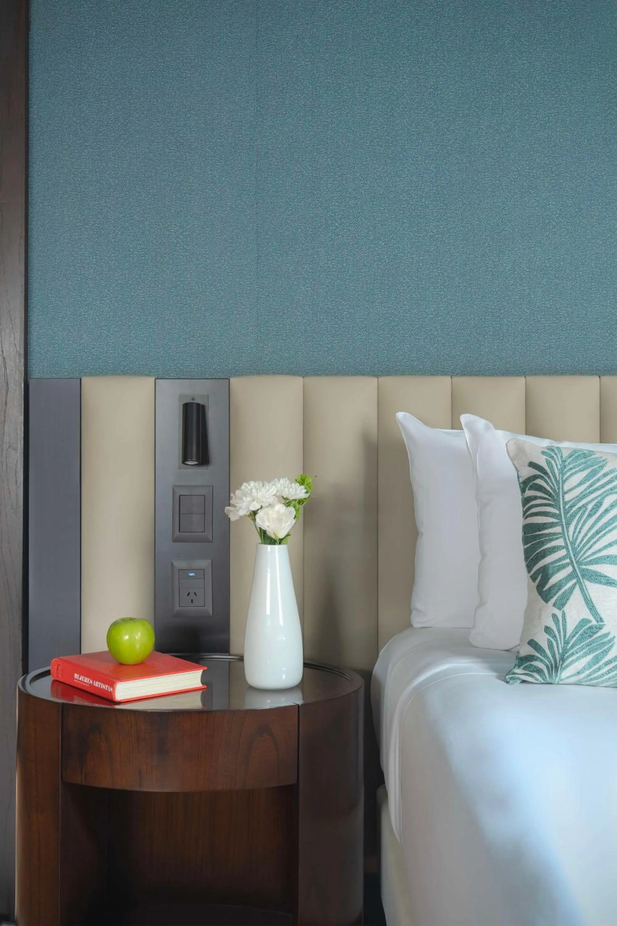 Bedroom, Bed in NH Collection Buenos Aires Lancaster