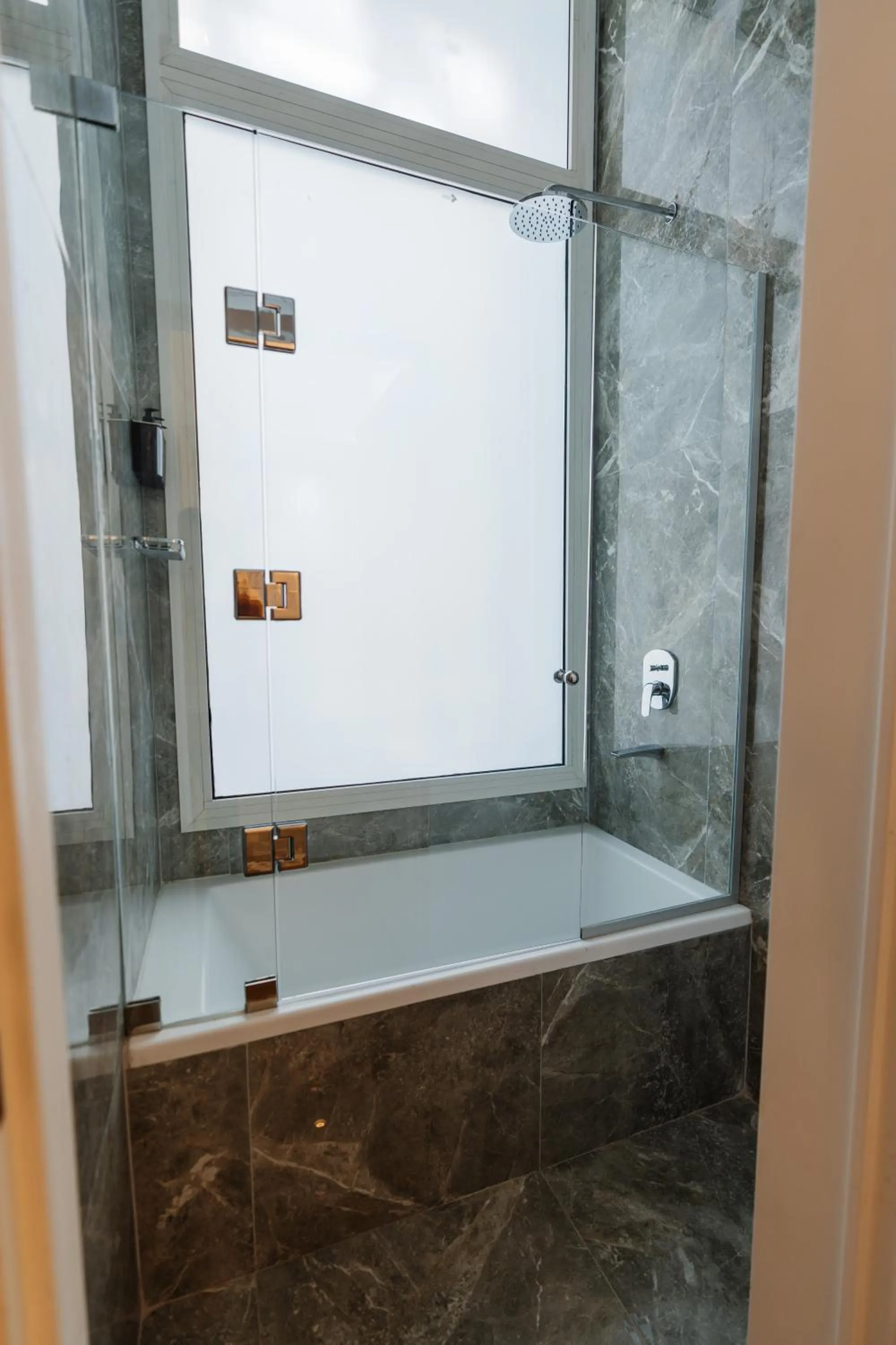 Shower in Vain Boutique Hotel