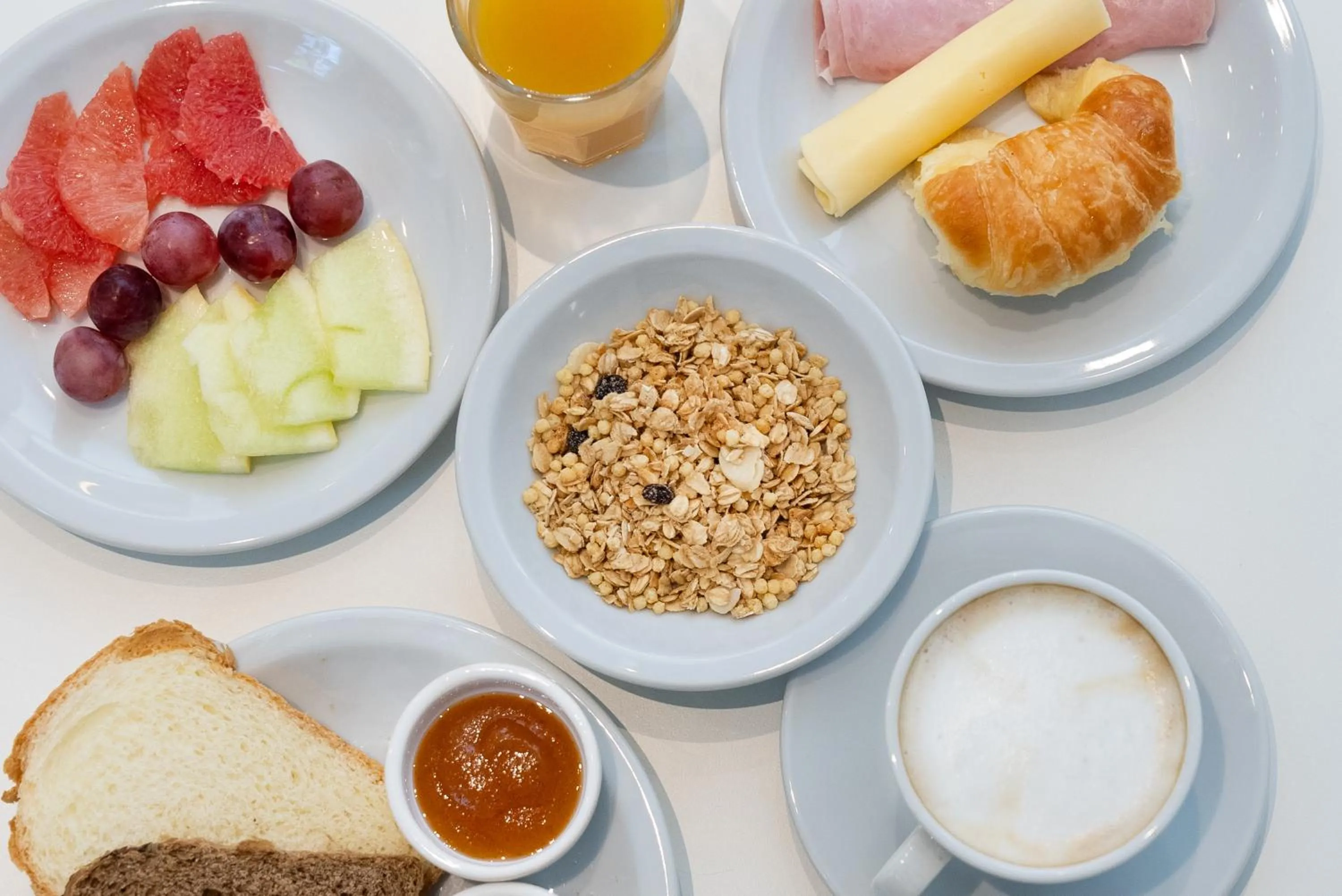 Breakfast in Vain Boutique Hotel