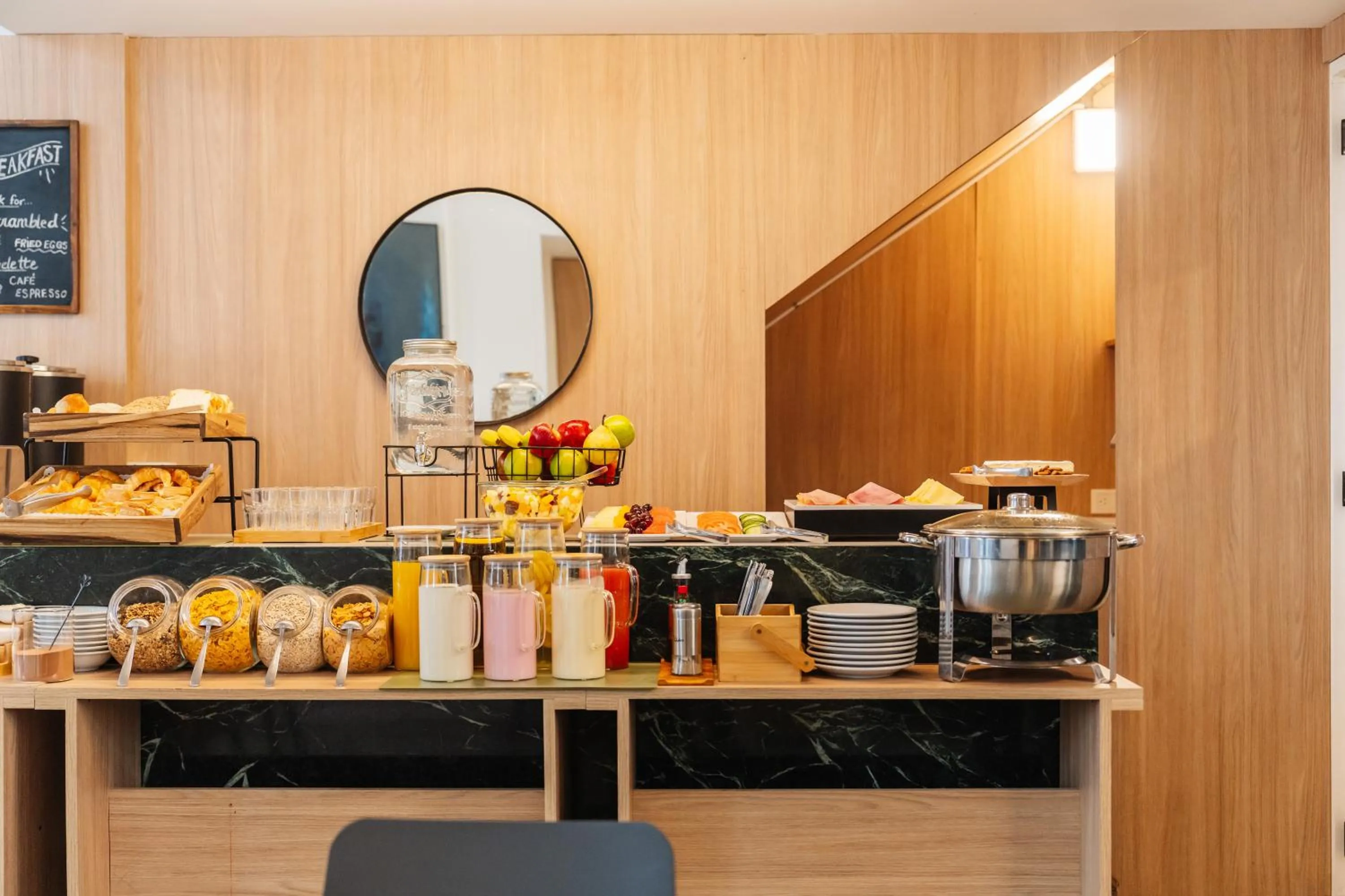 Breakfast in Vain Boutique Hotel