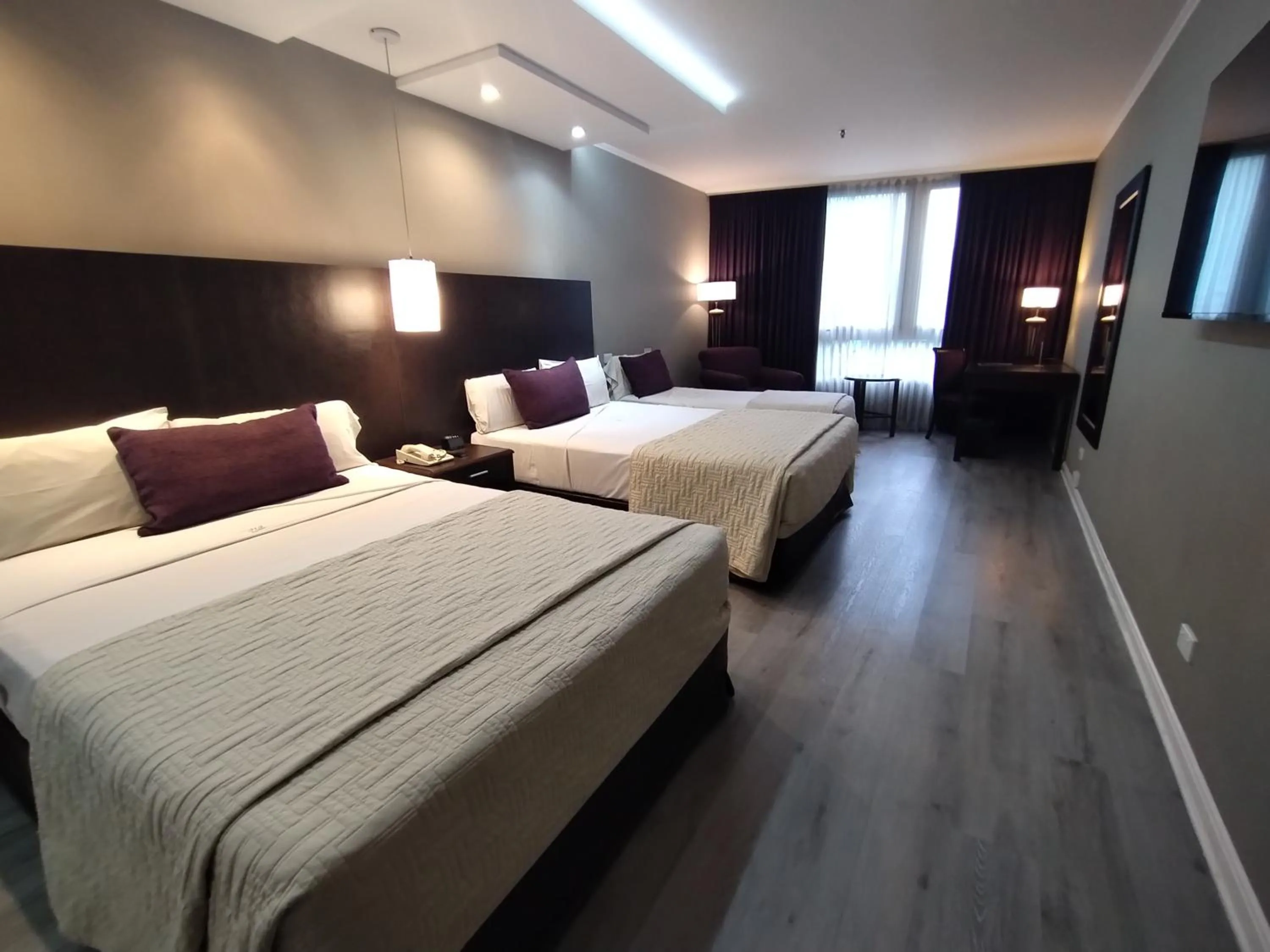 Other, Bed in Howard Johnson Plaza by Wyndham Buenos Aires Florida Street