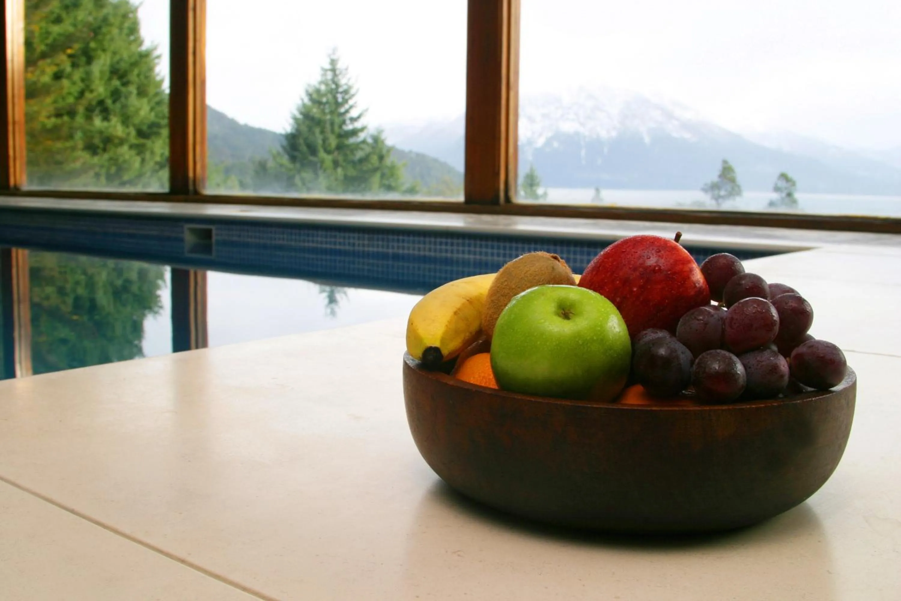 Swimming pool in Hotel Tunquelén