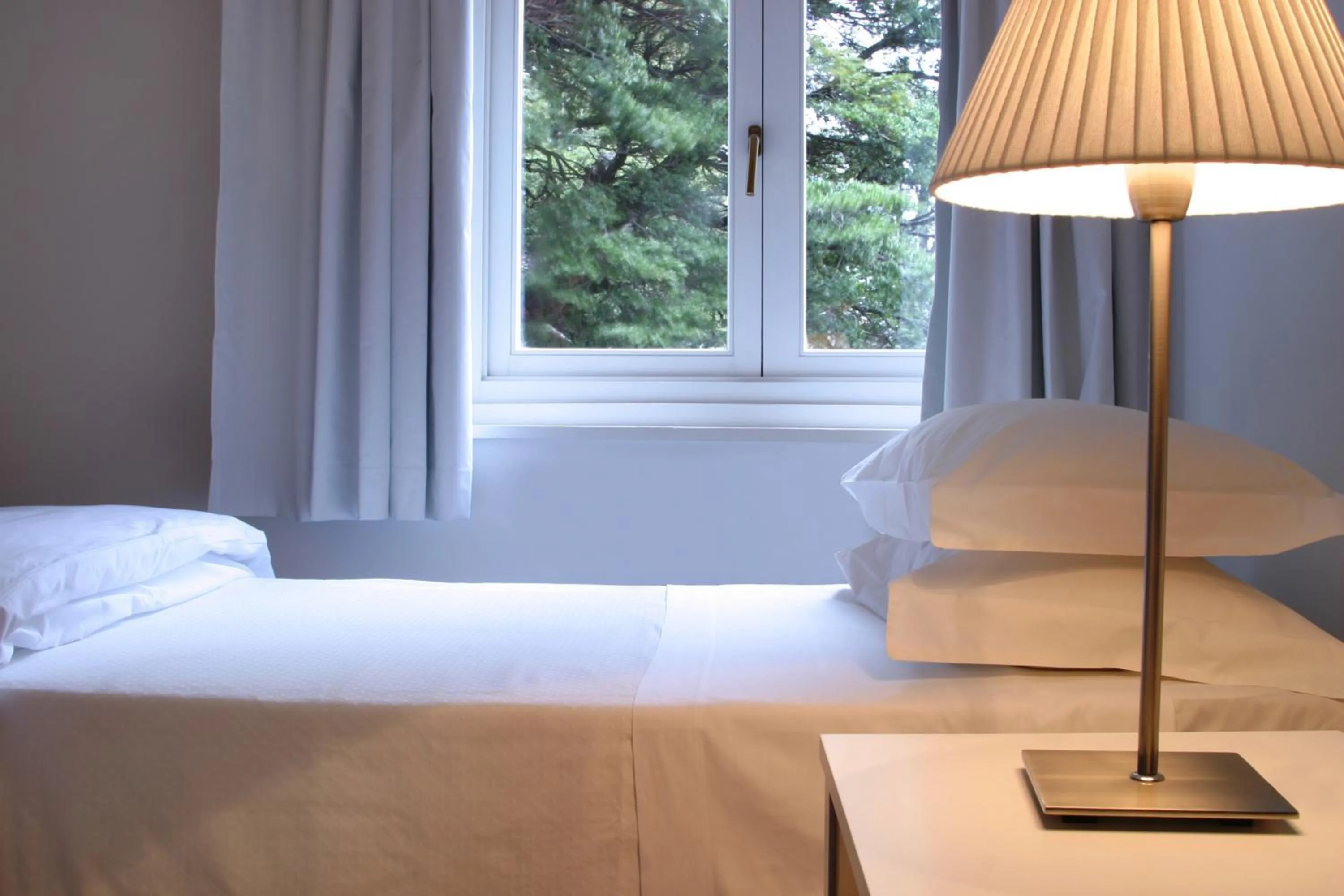 View (from property/room), Bed in Hotel Tunquelén