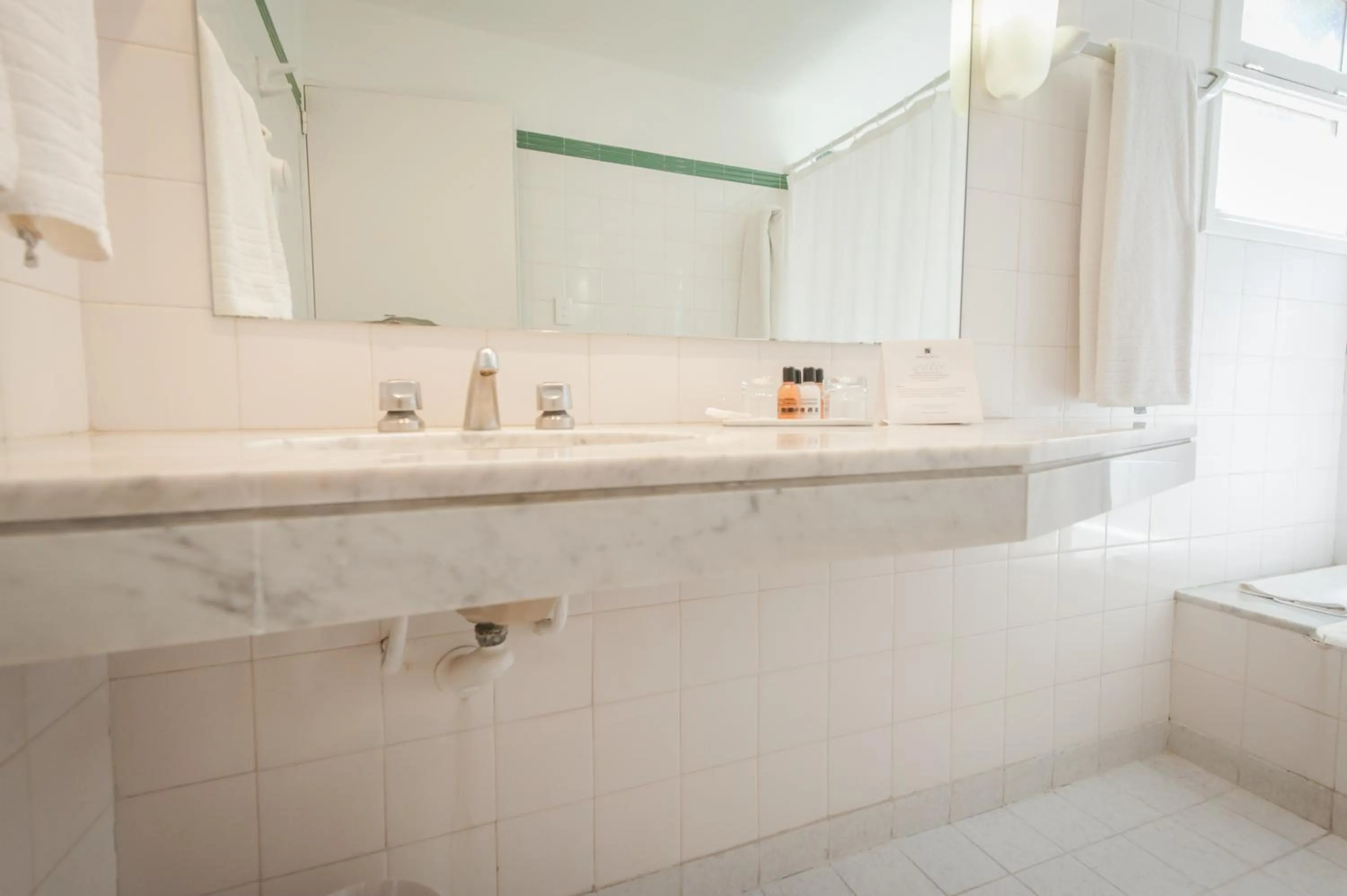 Toilet in Hotel del Bosque