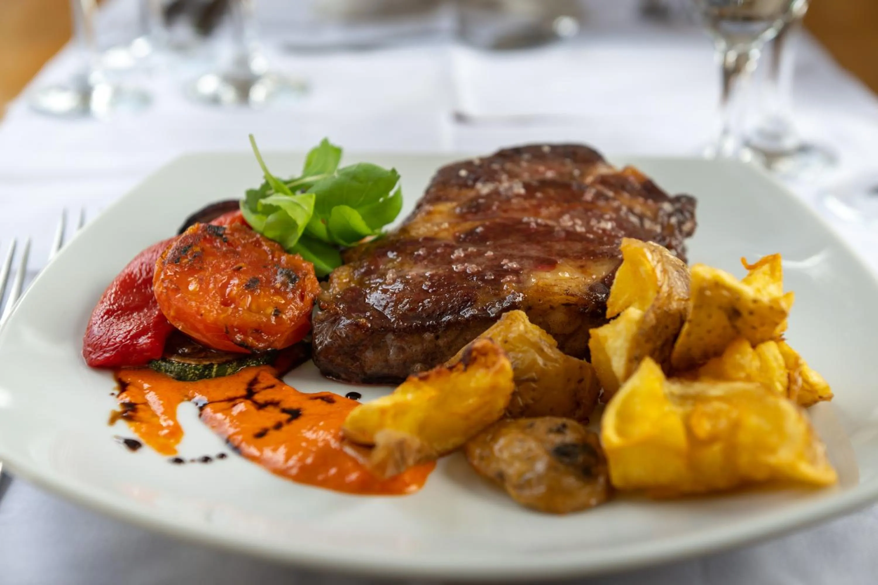 Restaurant/places to eat in Hotel del Bosque