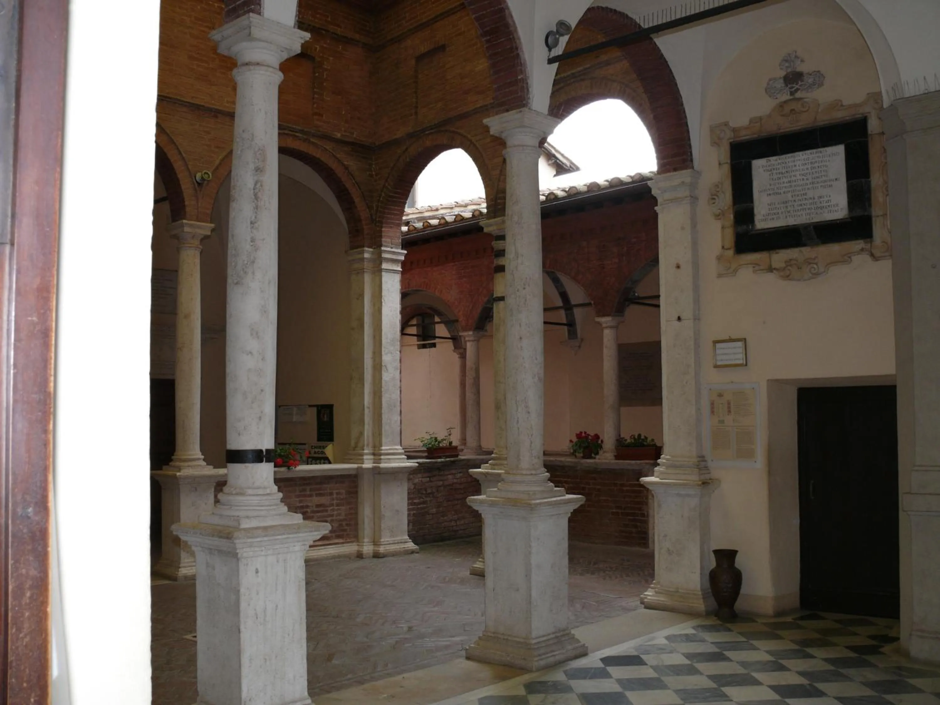 Day in Hotel Alma Domus