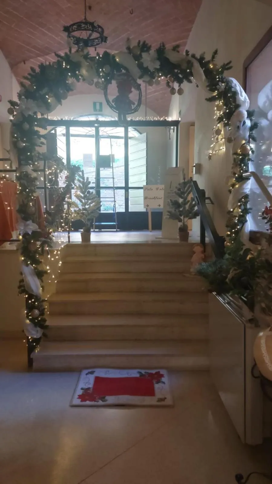 Breakfast in Hotel Alma Domus