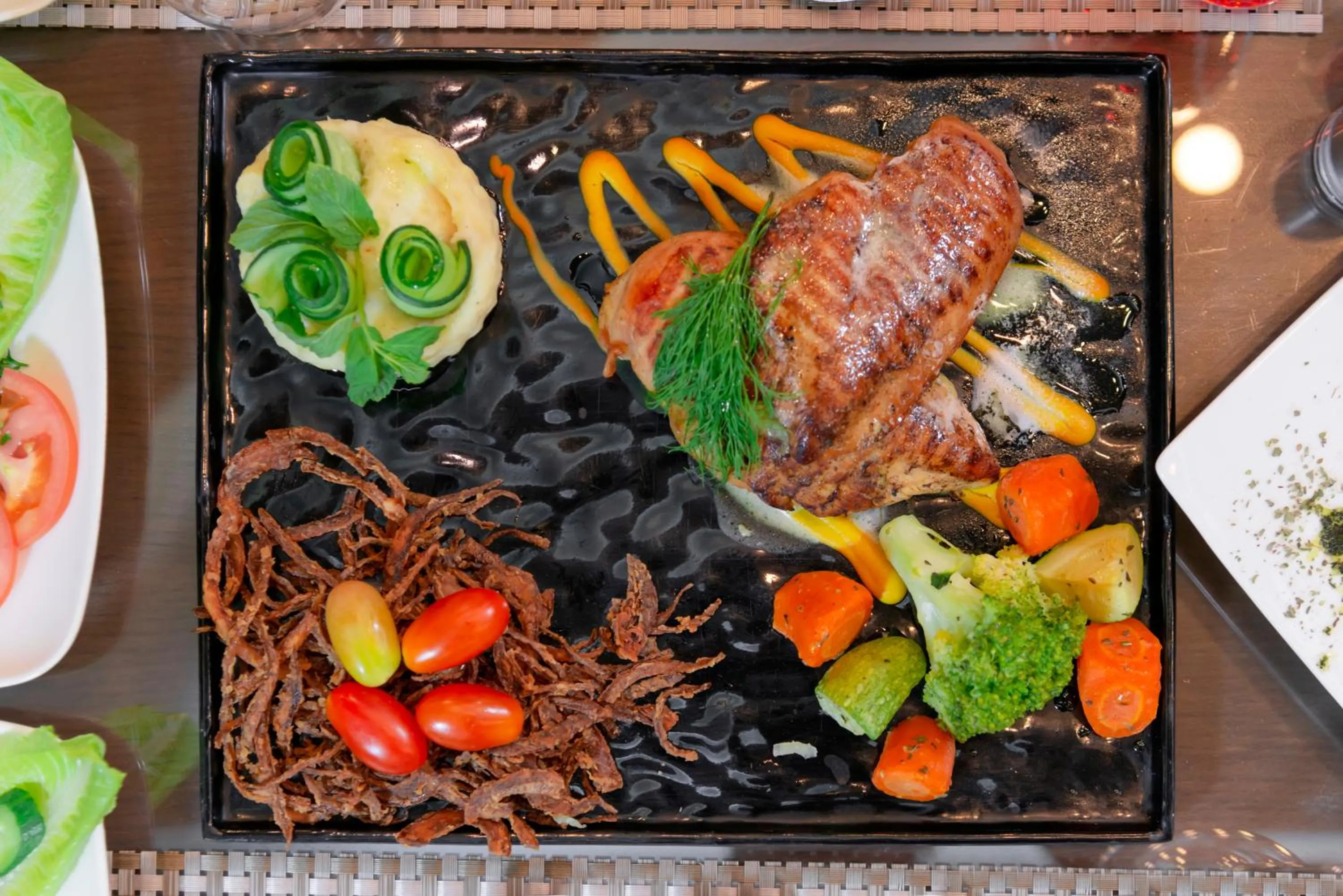 Food and drinks in Petra Elite Hotel