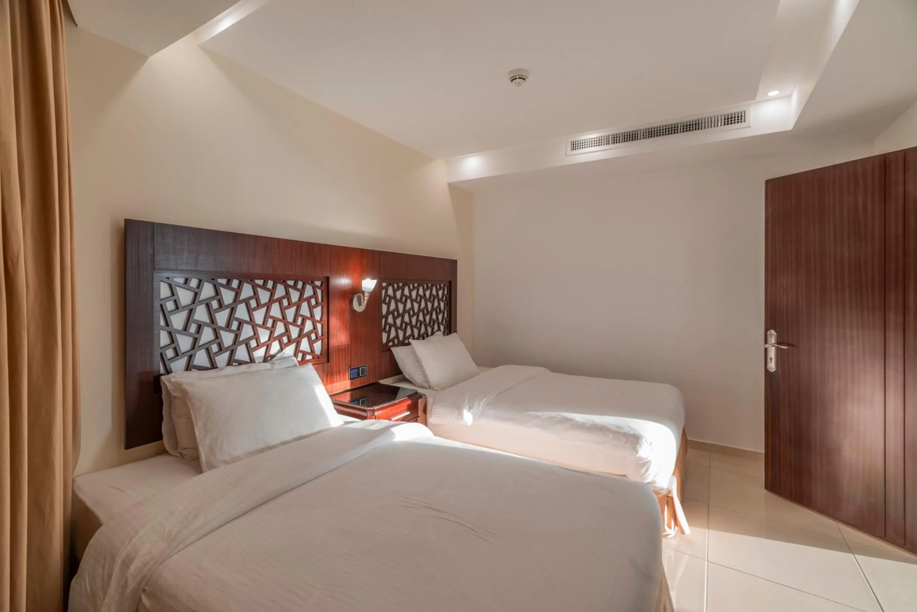 Bed in Petra Elite Hotel