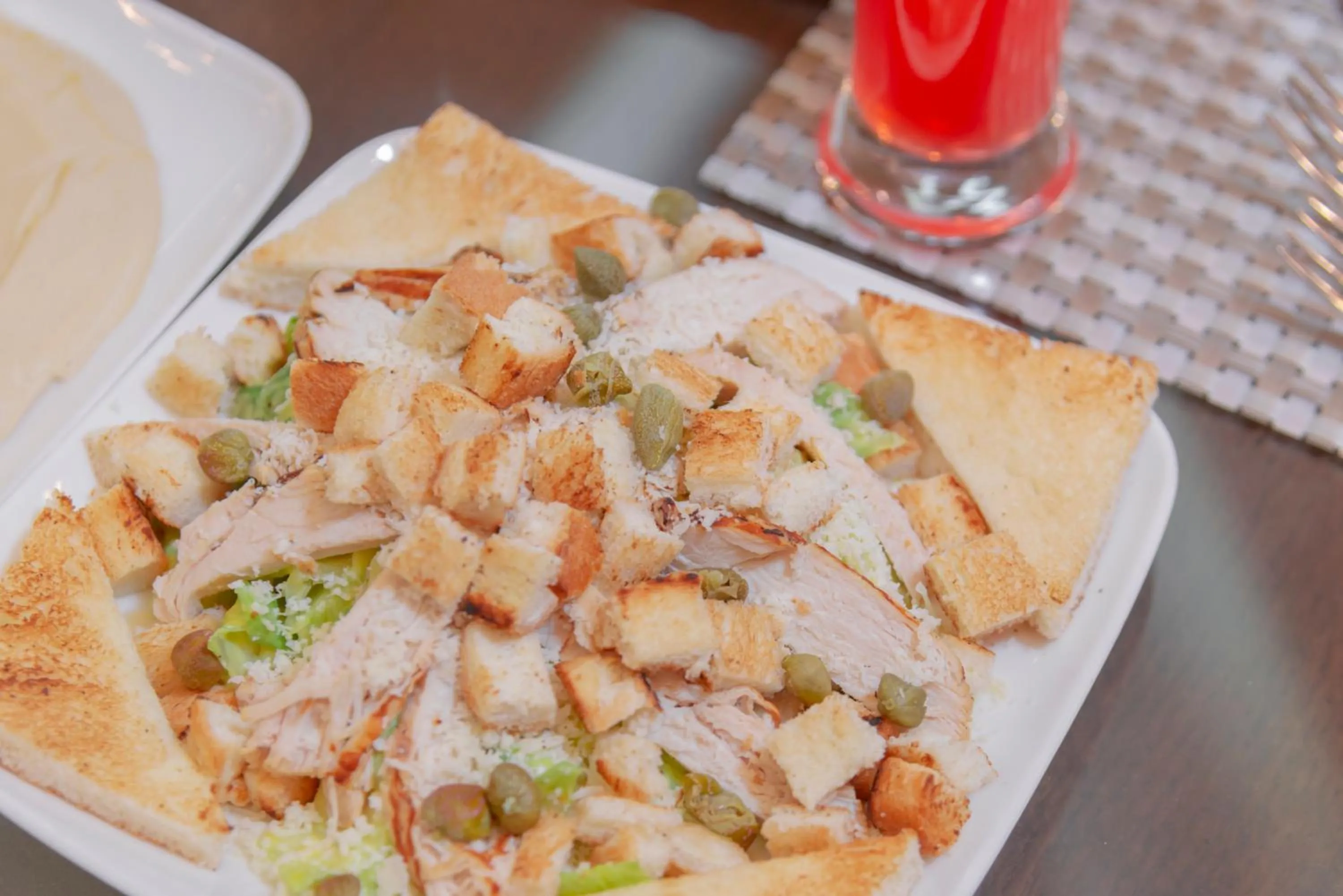 Food and drinks in Petra Elite Hotel