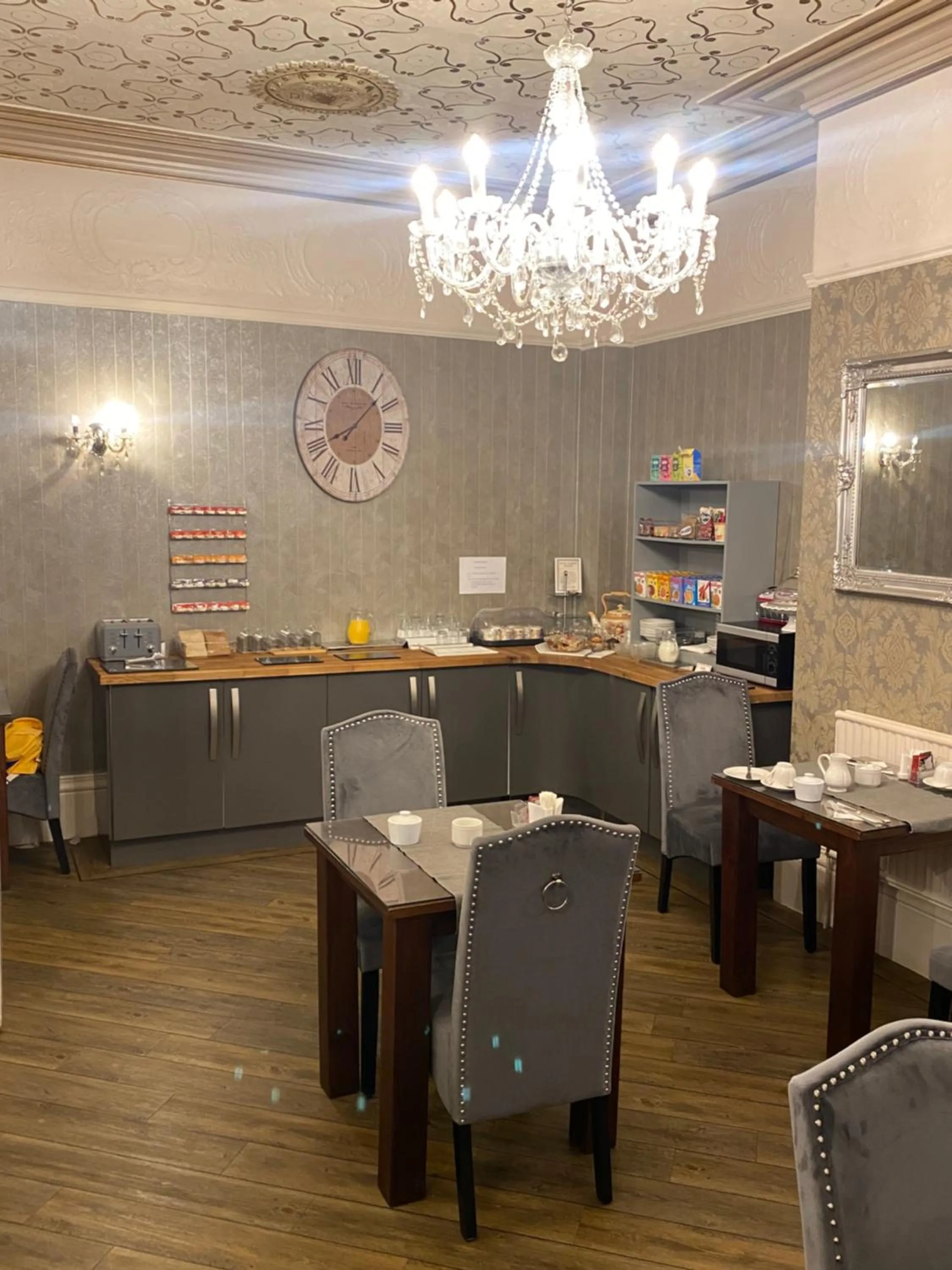 Dining area in Fox lodge