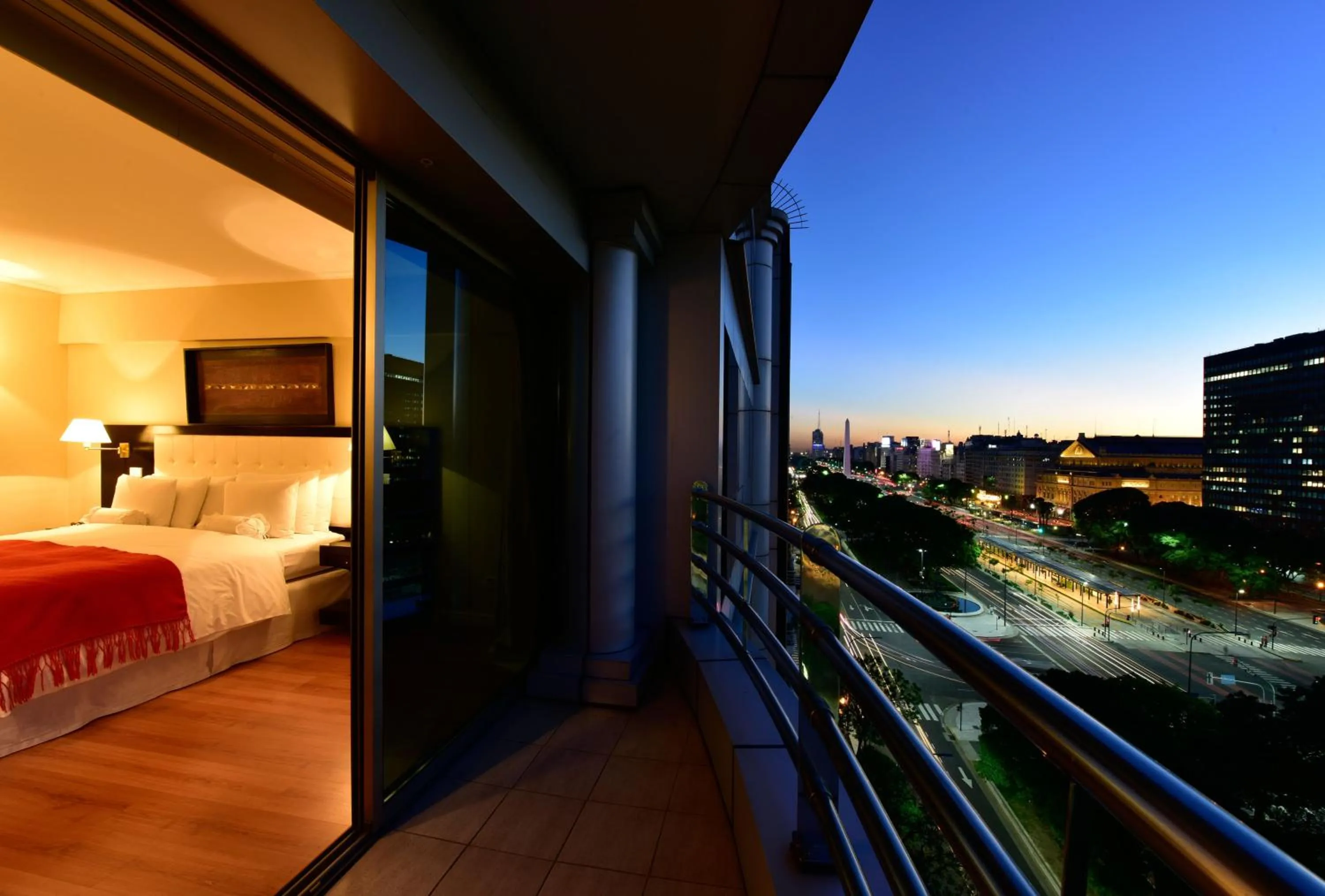 City view, Bed in Pestana Buenos Aires