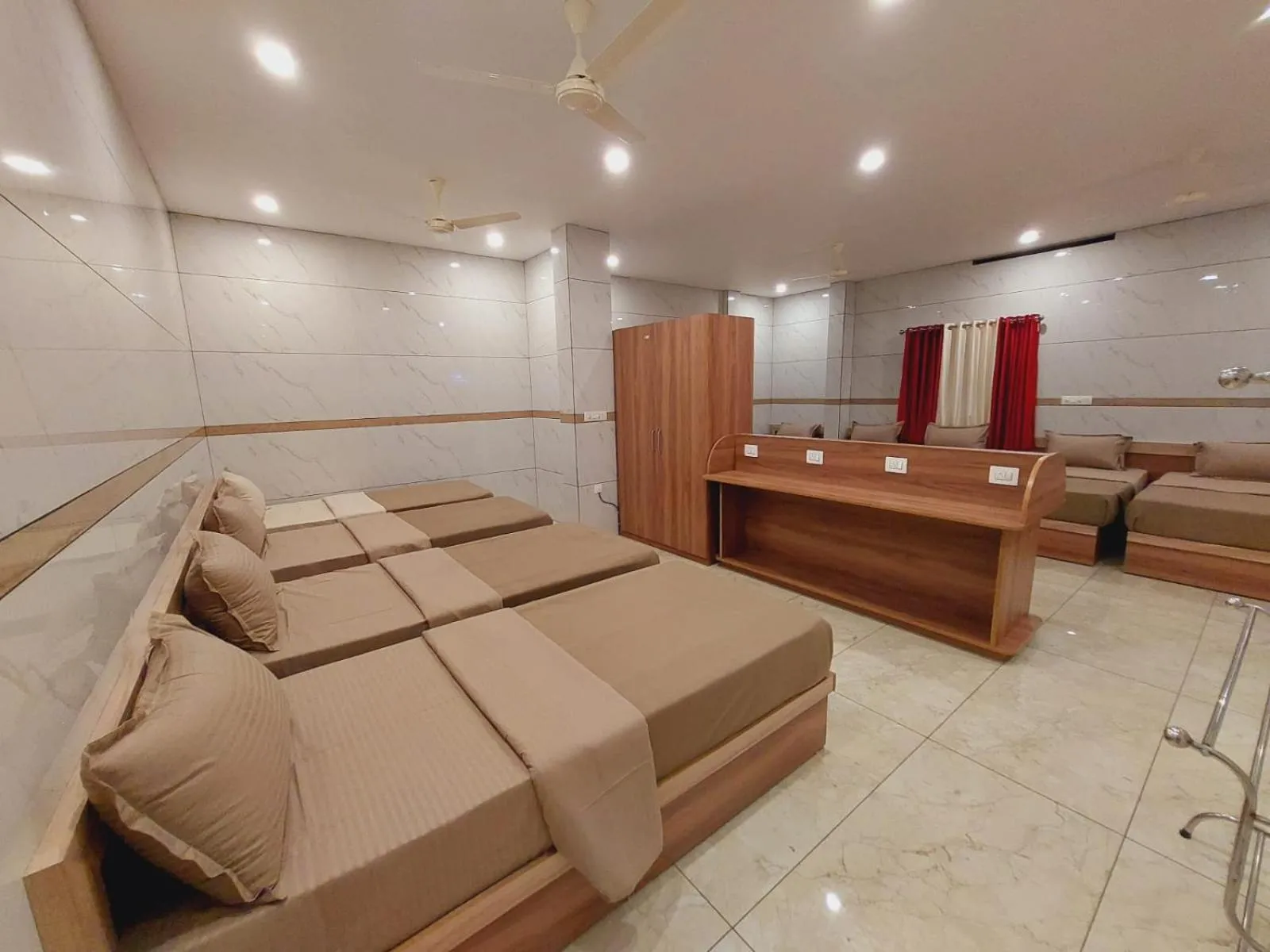 Photo of the whole room in Mistica Munnar