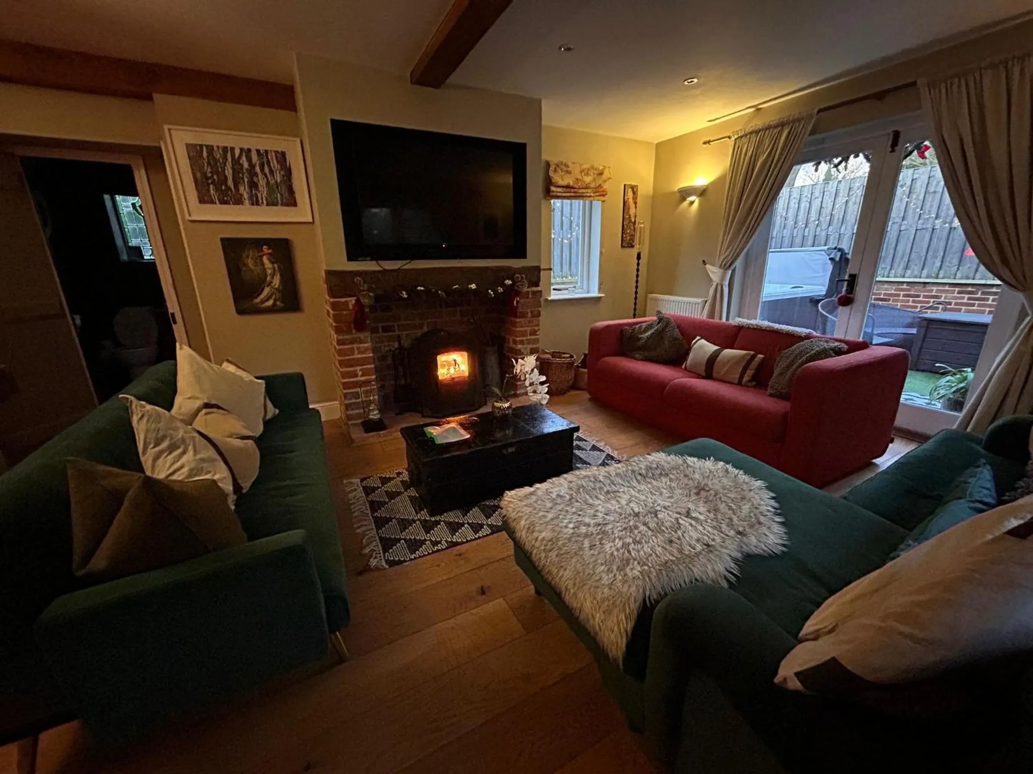 TV and multimedia in Stone Cottage