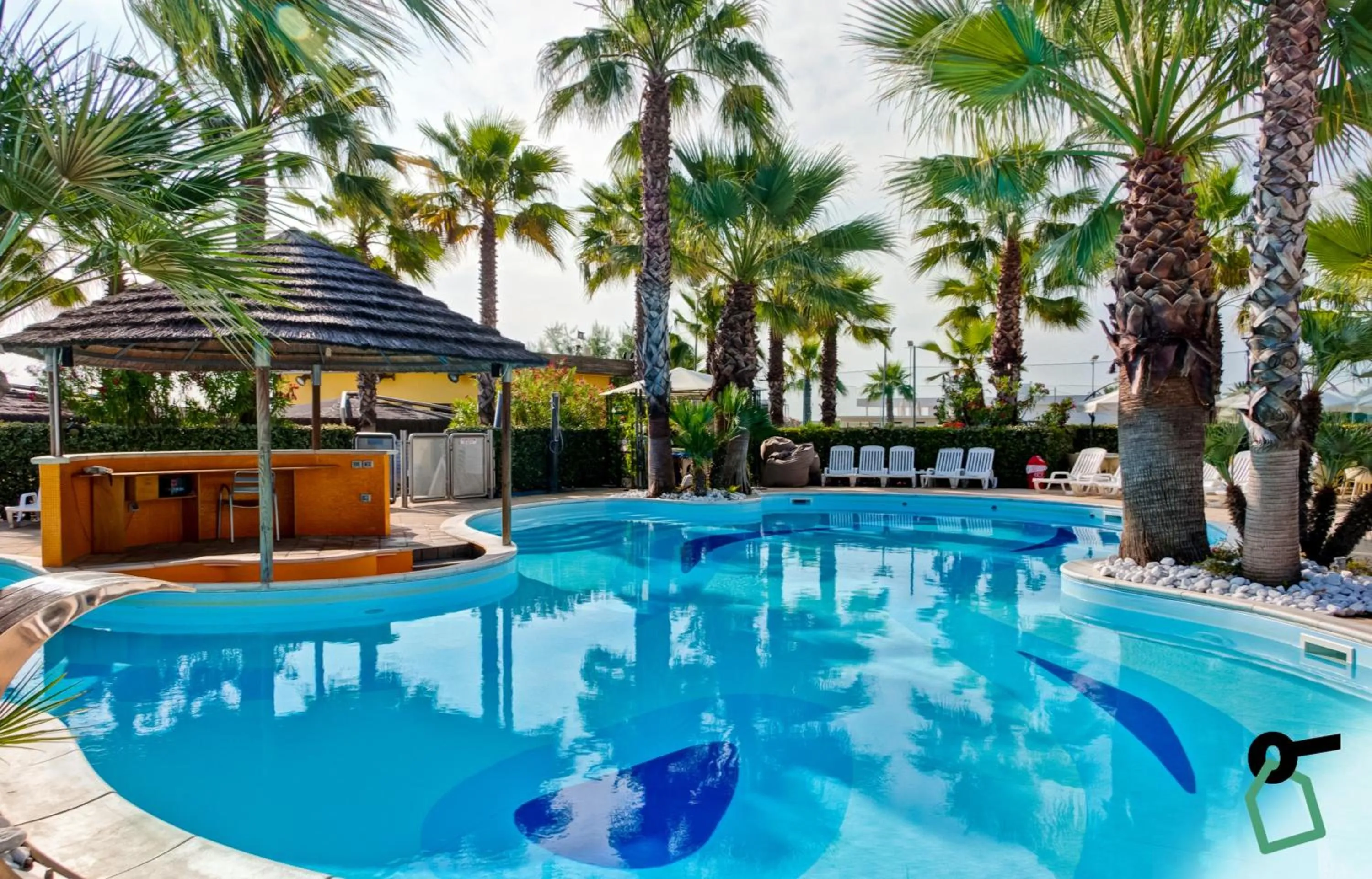 Swimming pool in HOTIDAY Room Collection - Giulianova