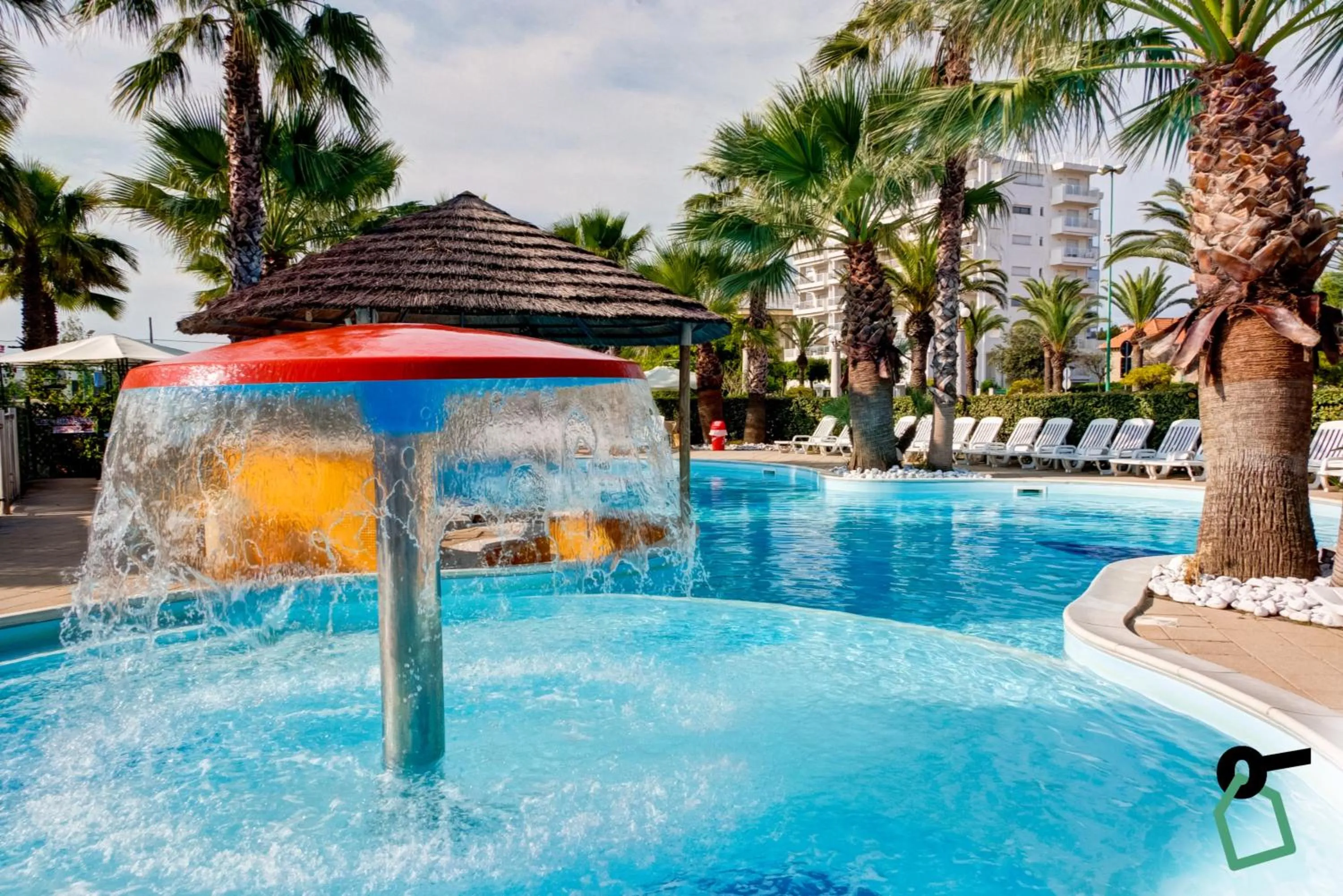 Swimming pool in HOTIDAY Room Collection - Giulianova