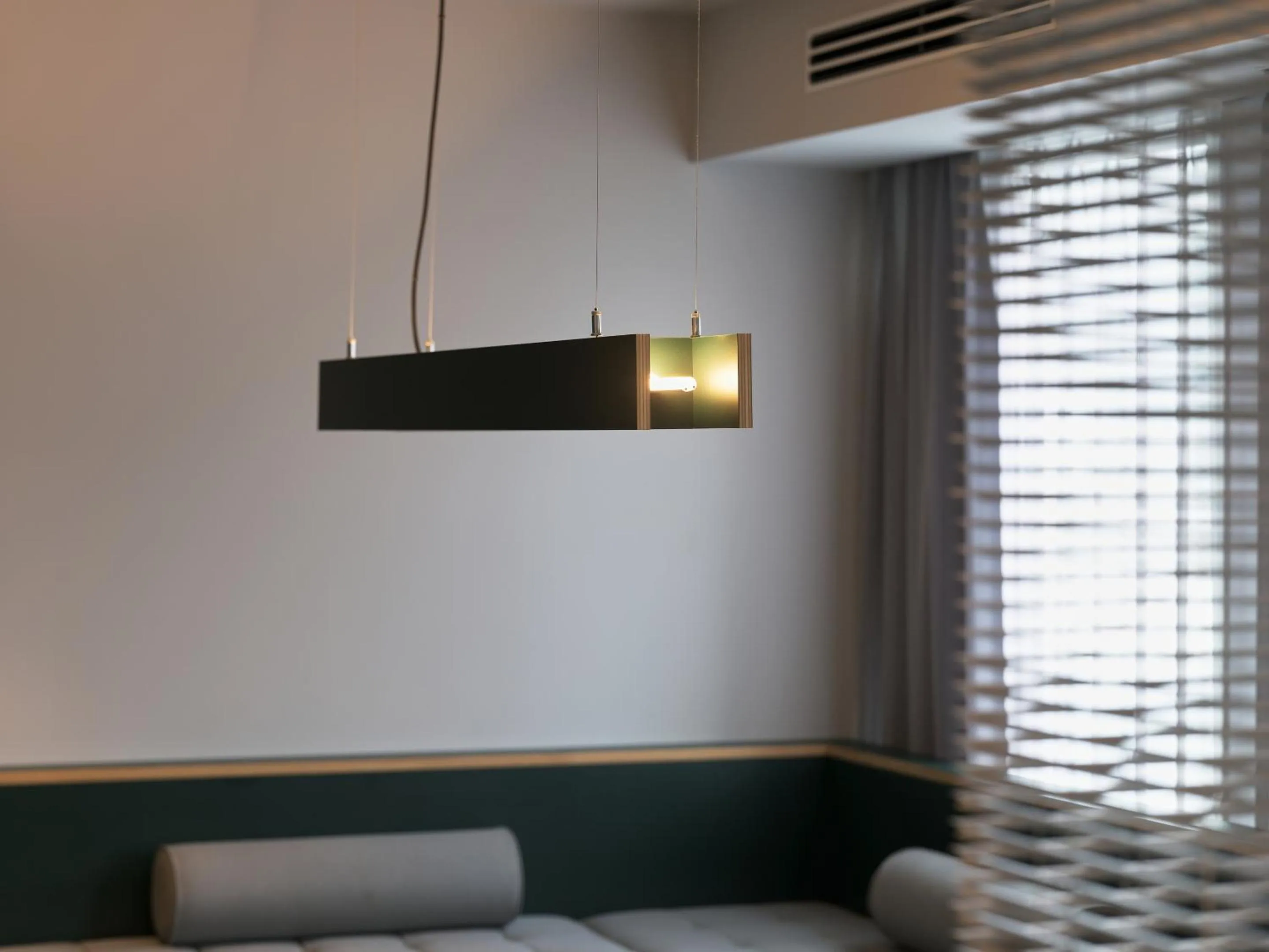 Photo of the whole room in all day place shibuya