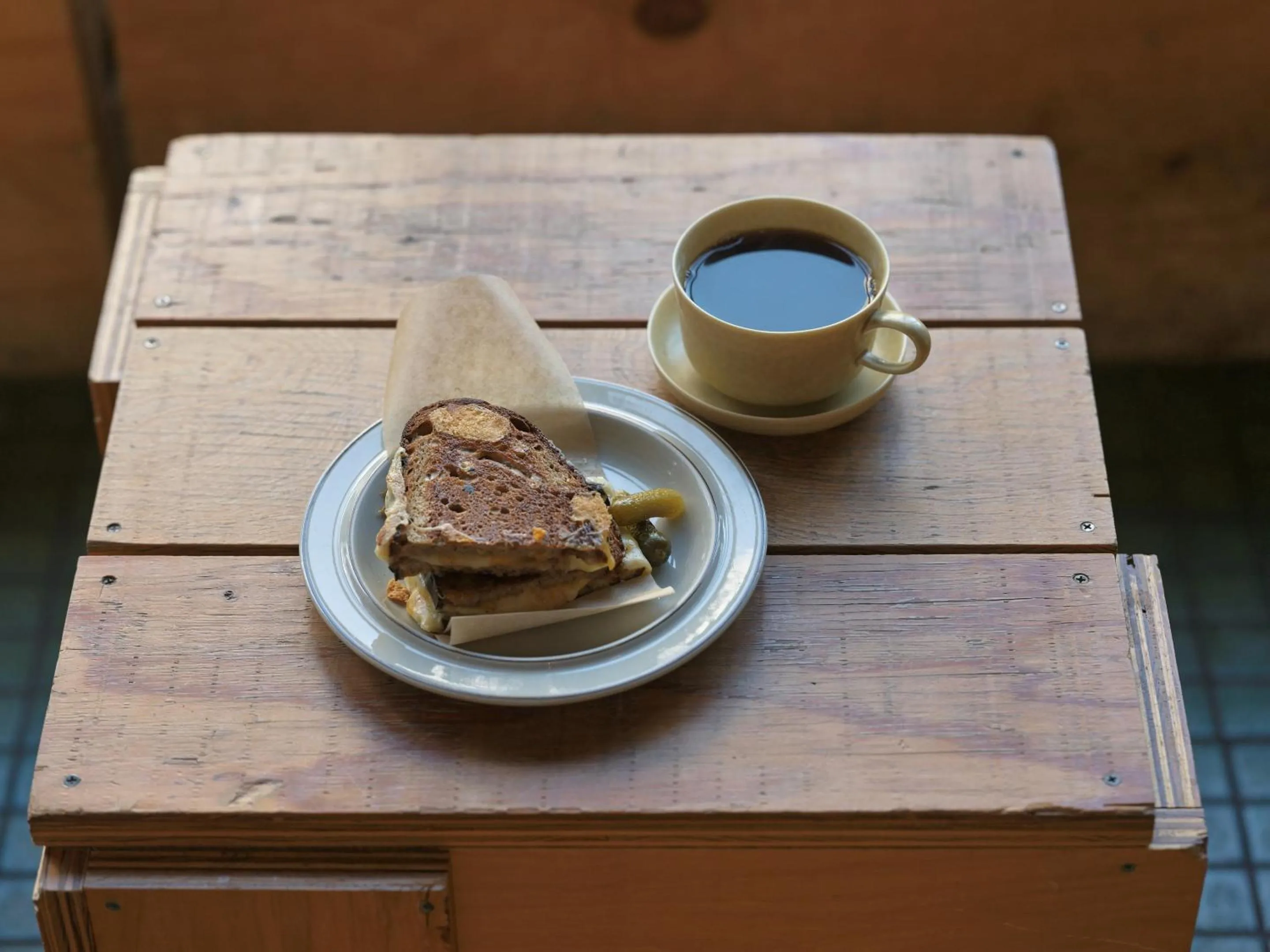 Restaurant/places to eat in all day place shibuya