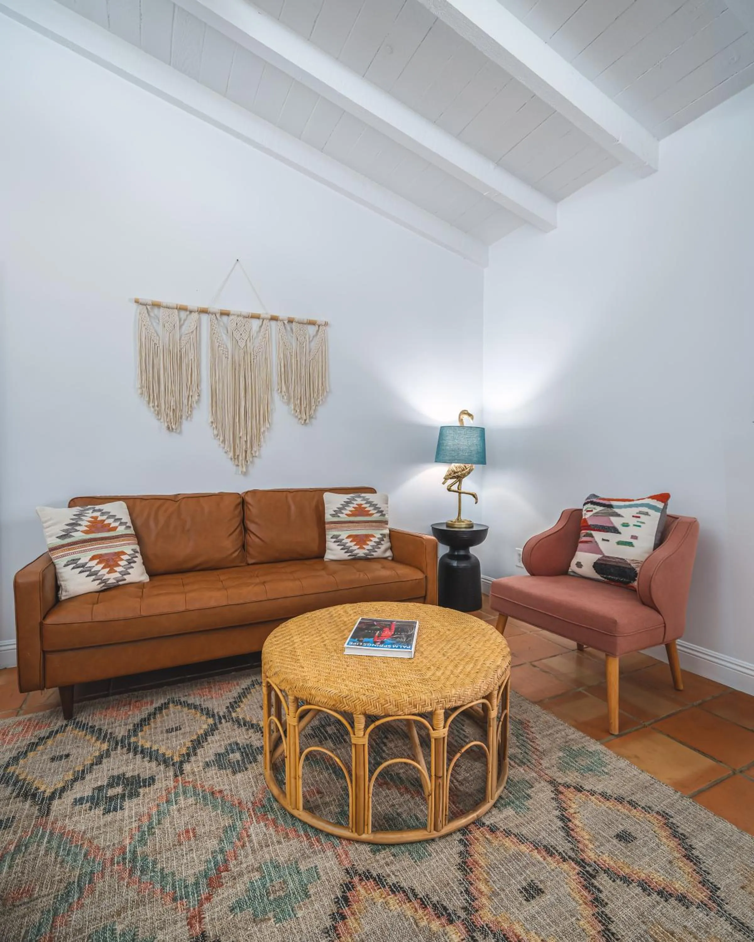 Living room in Fleur Noire Hotel - 21 and Over