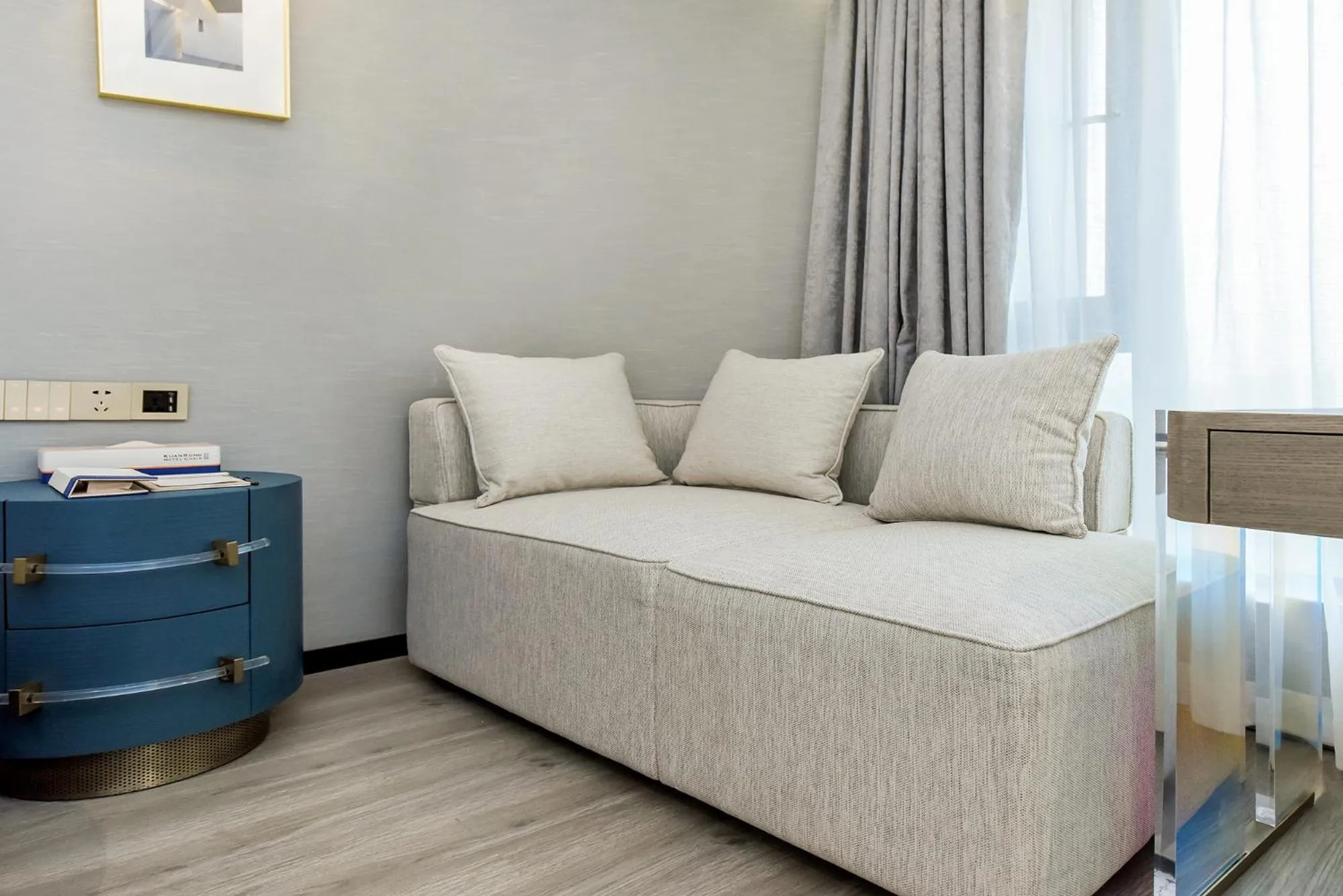 Living room in Kuanrong Suites Hotel Liangjiang love sea shopping park