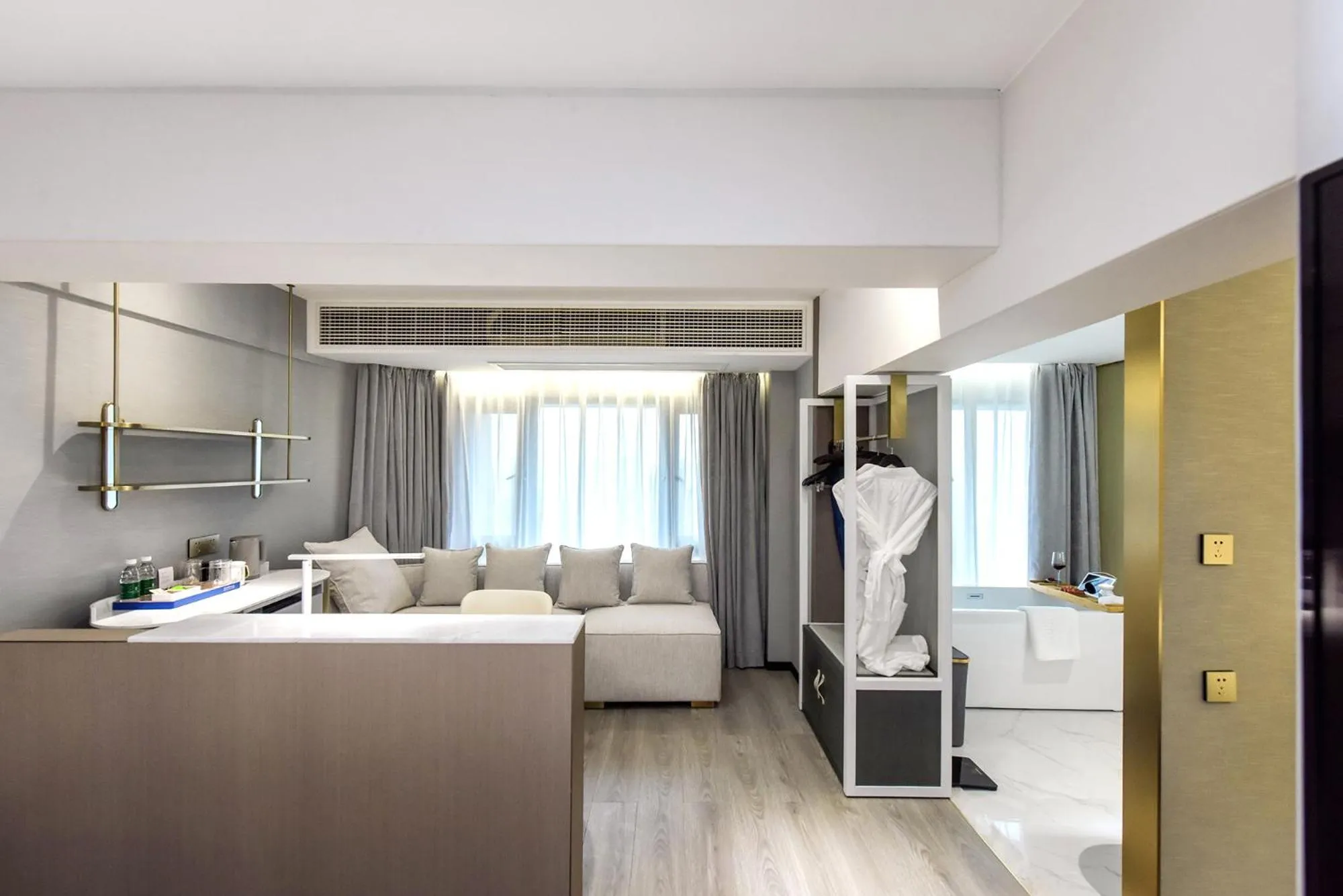 Living room in Kuanrong Suites Hotel Liangjiang love sea shopping park