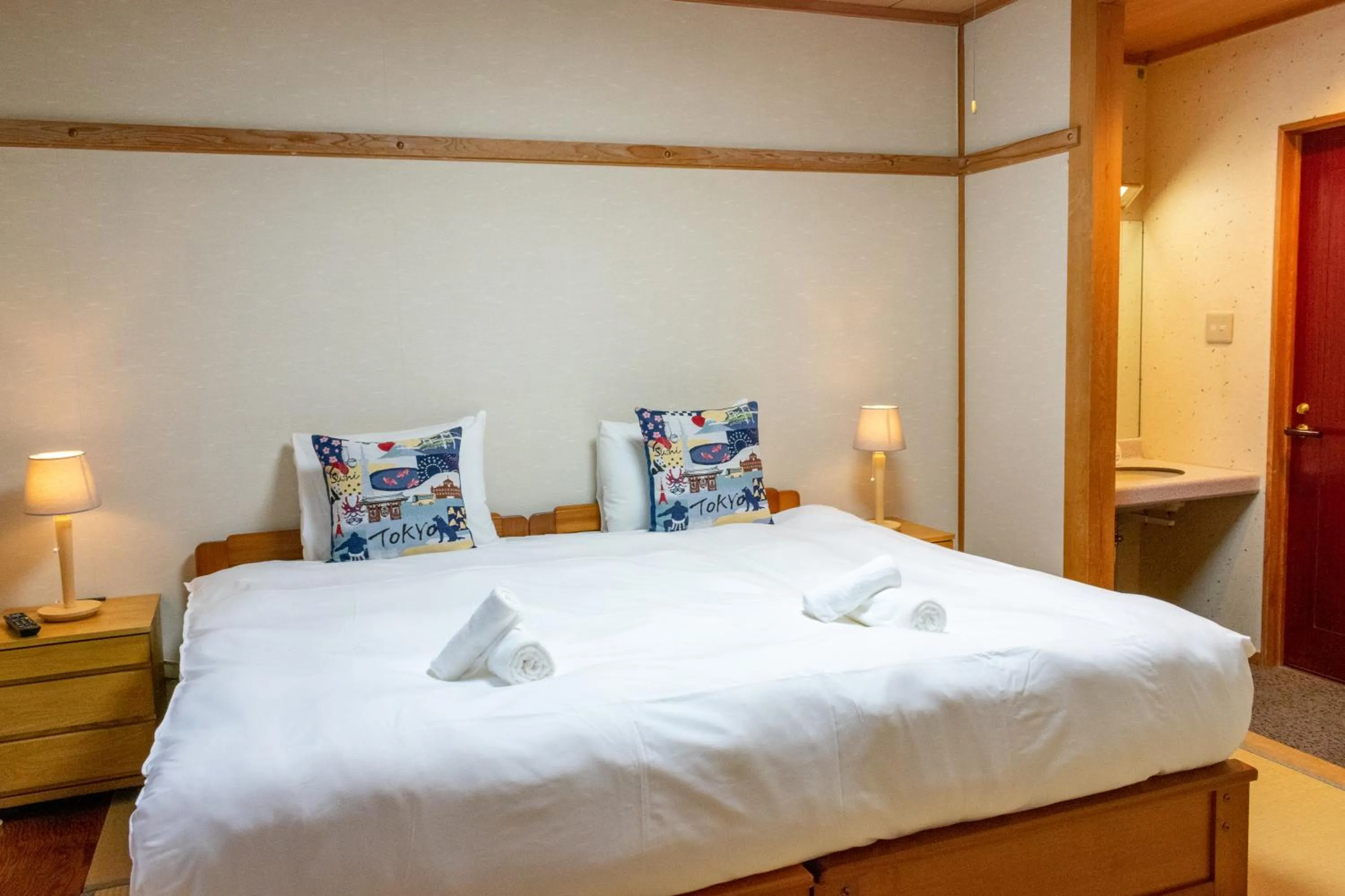 Bed in T Square Hakuba
