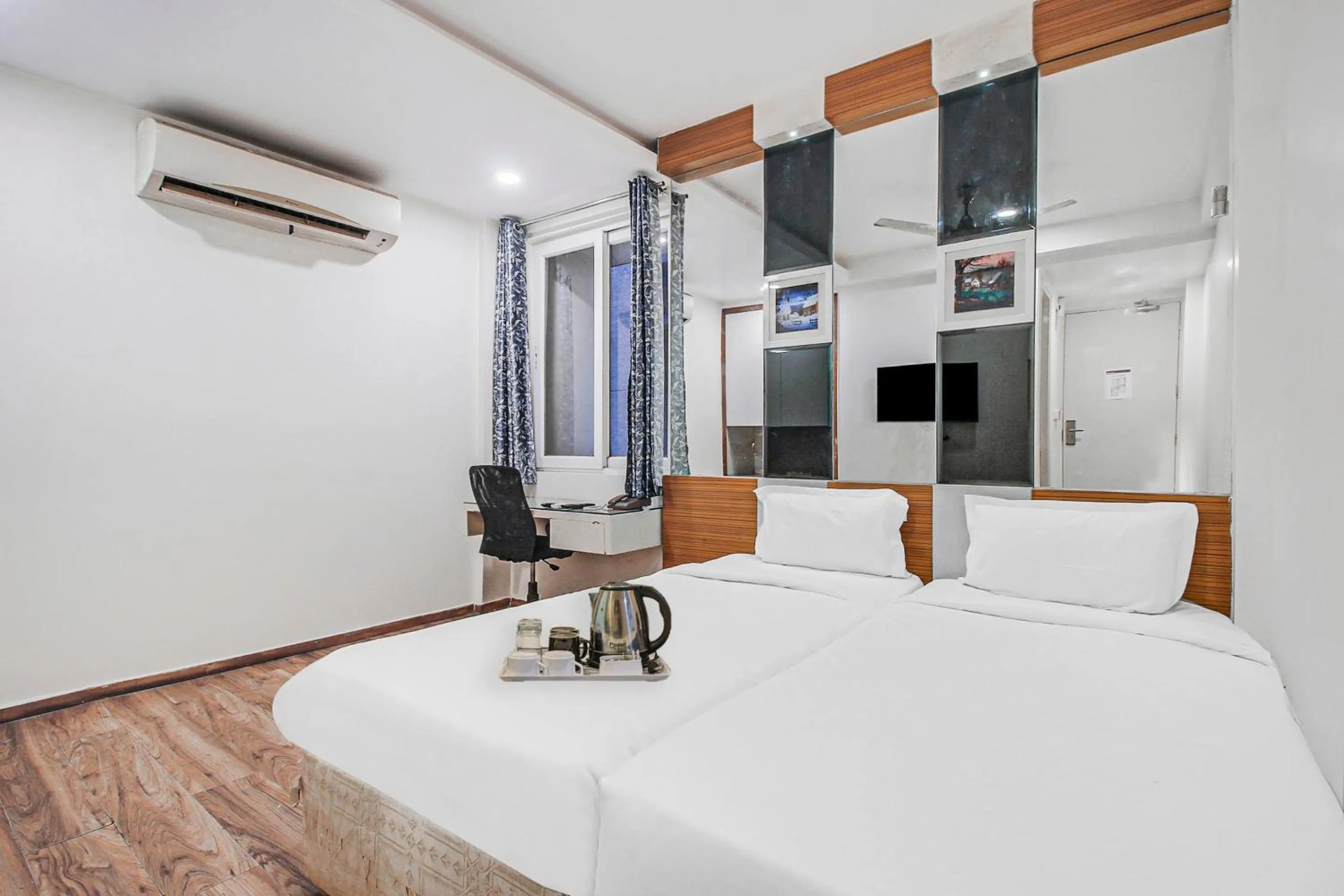 Bedroom, Bed in Super Townhouse Eaglewood Gachibowli
