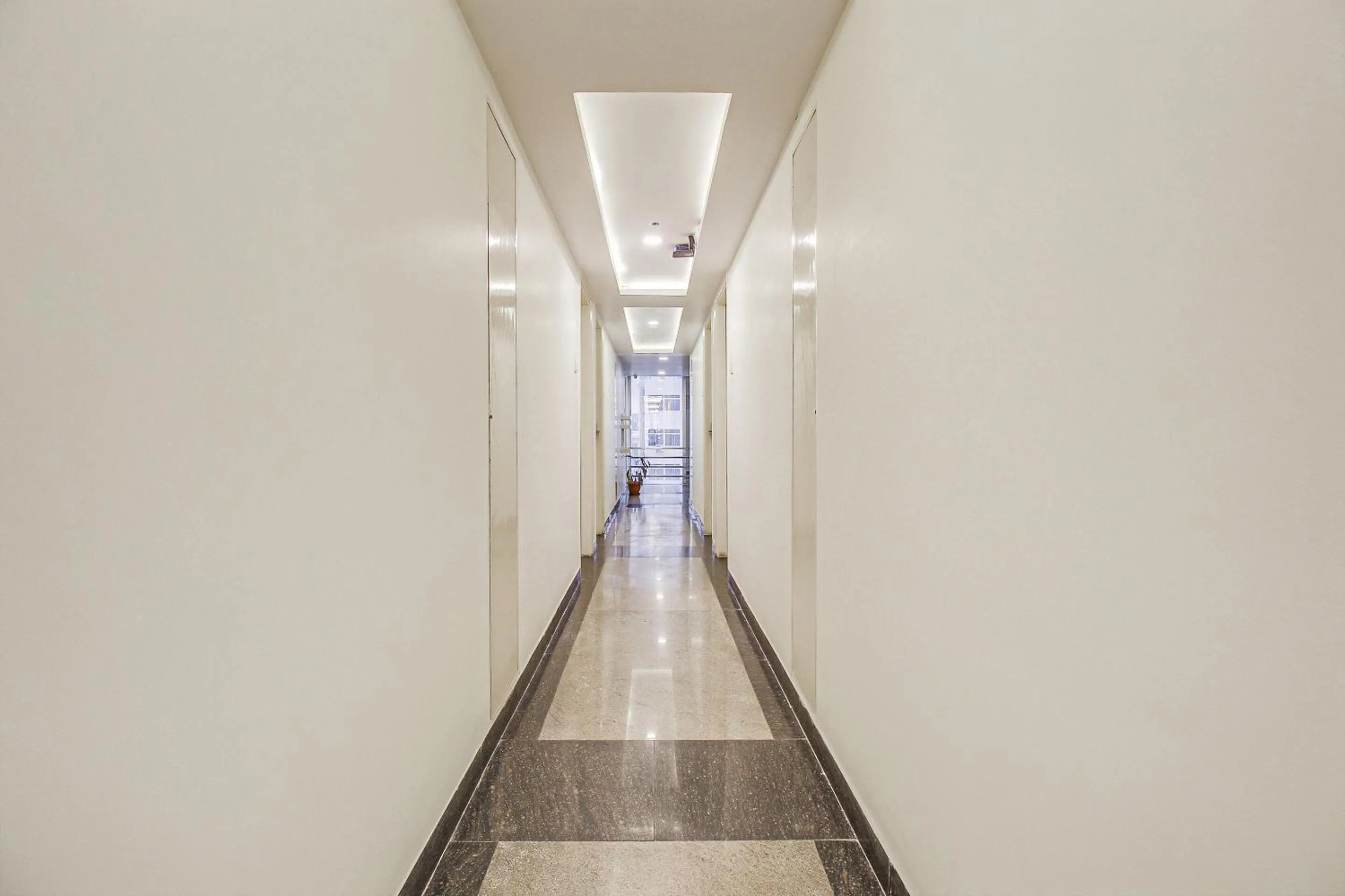 Lobby or reception in Super Townhouse Eaglewood Gachibowli