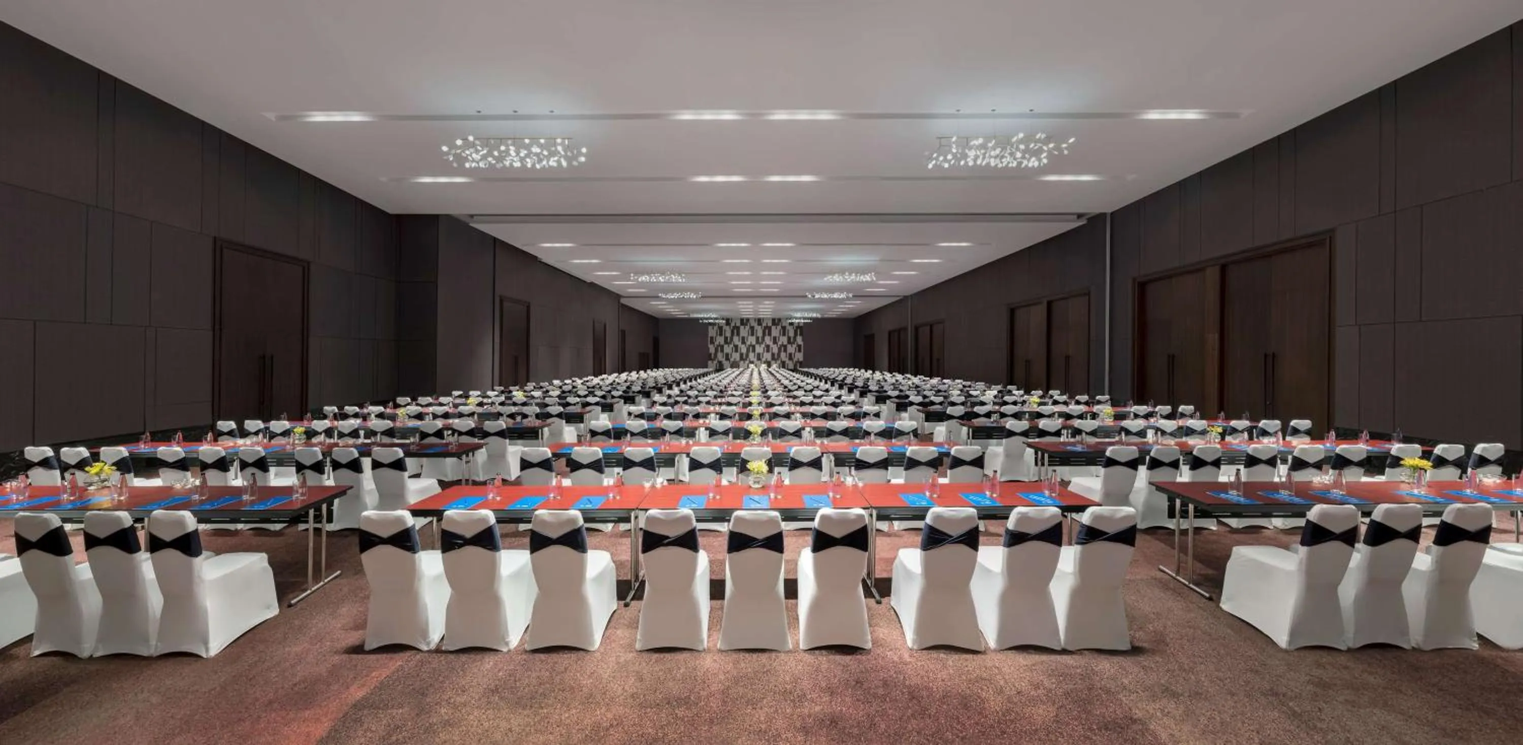 Meeting/conference room in Hilton Garden Inn Bengaluru Embassy Manyata Business Park