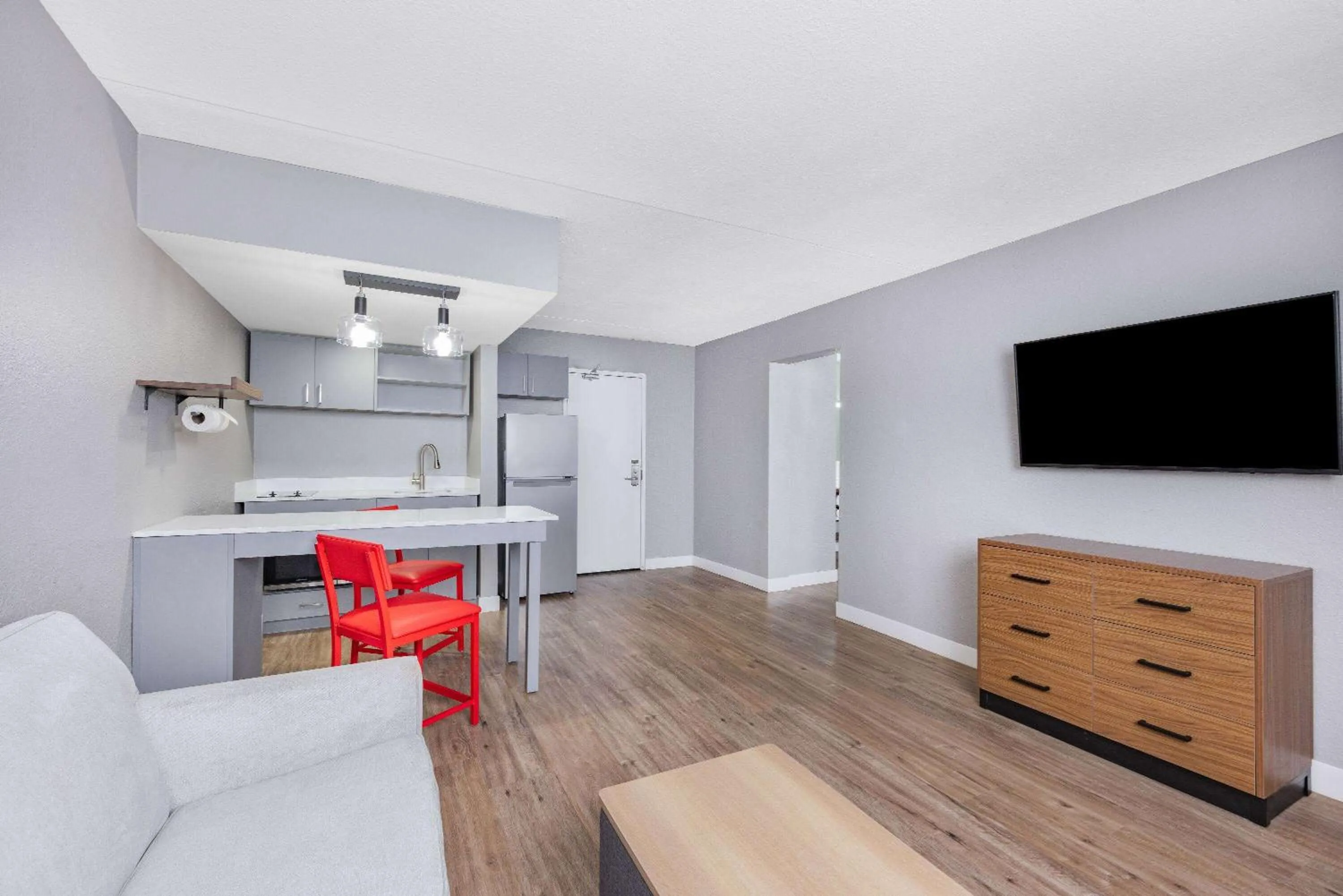 Bed in Hawthorn Extended Stay by Wyndham Wichita Airport