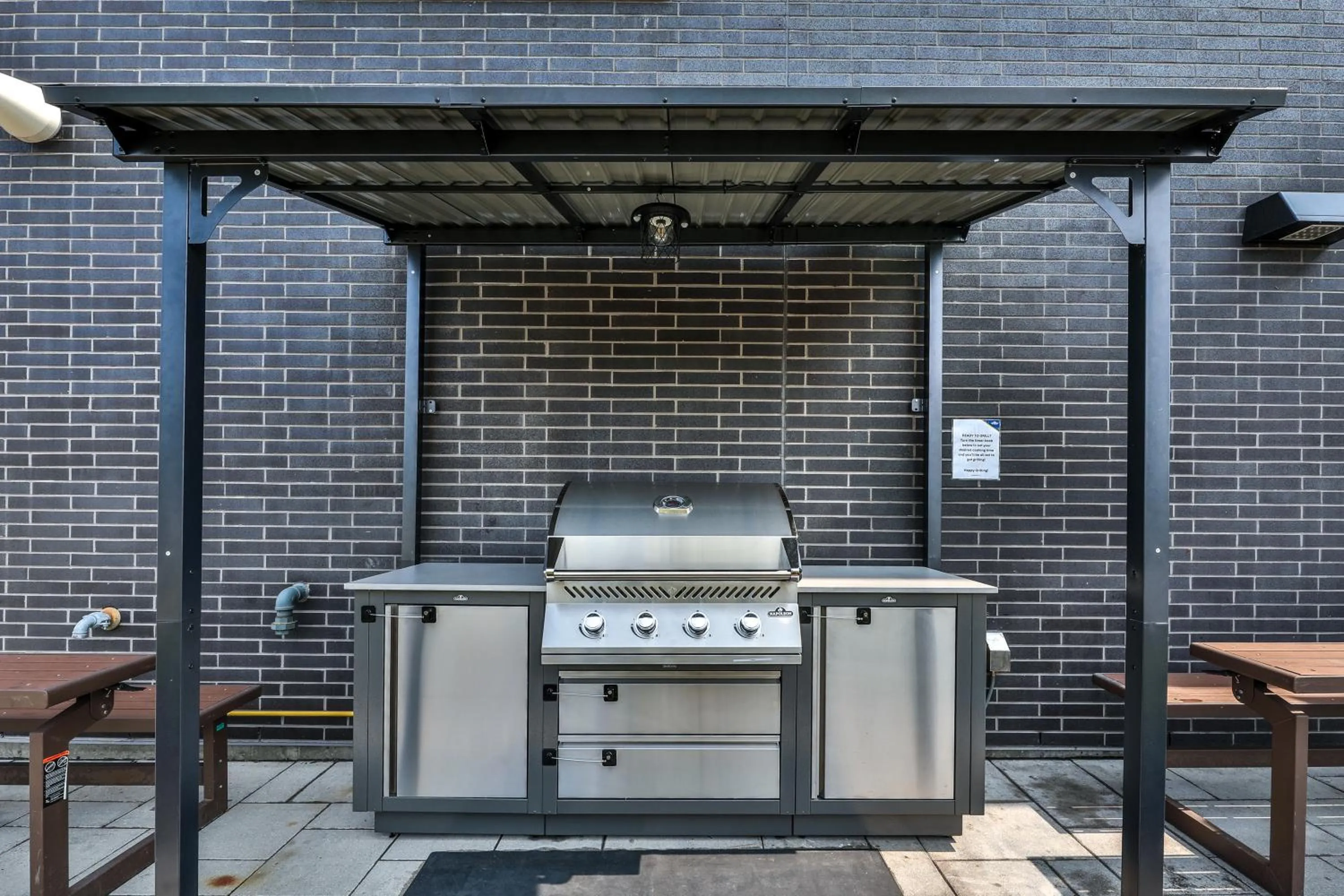 BBQ facilities in Microtel Inn & Suites by Wyndham Kanata Ottawa West