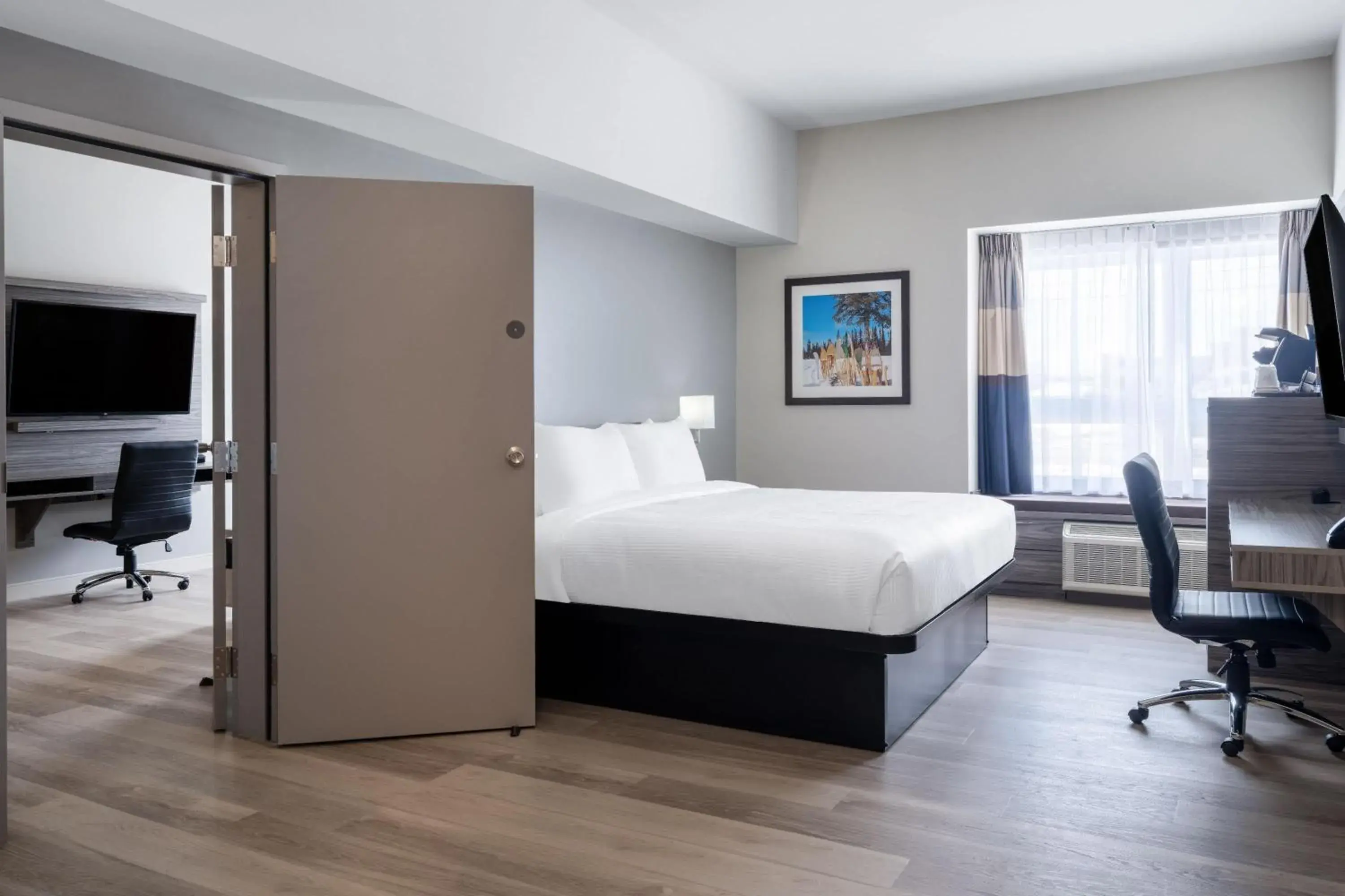 One-Bedroom King Suite - Non-Smoking in Microtel Inn & Suites by Wyndham Kanata Ottawa West One-Bedroom King Suite - Non-Smoking in Microtel Inn & Suites by Wyndham Kanata Ottawa West