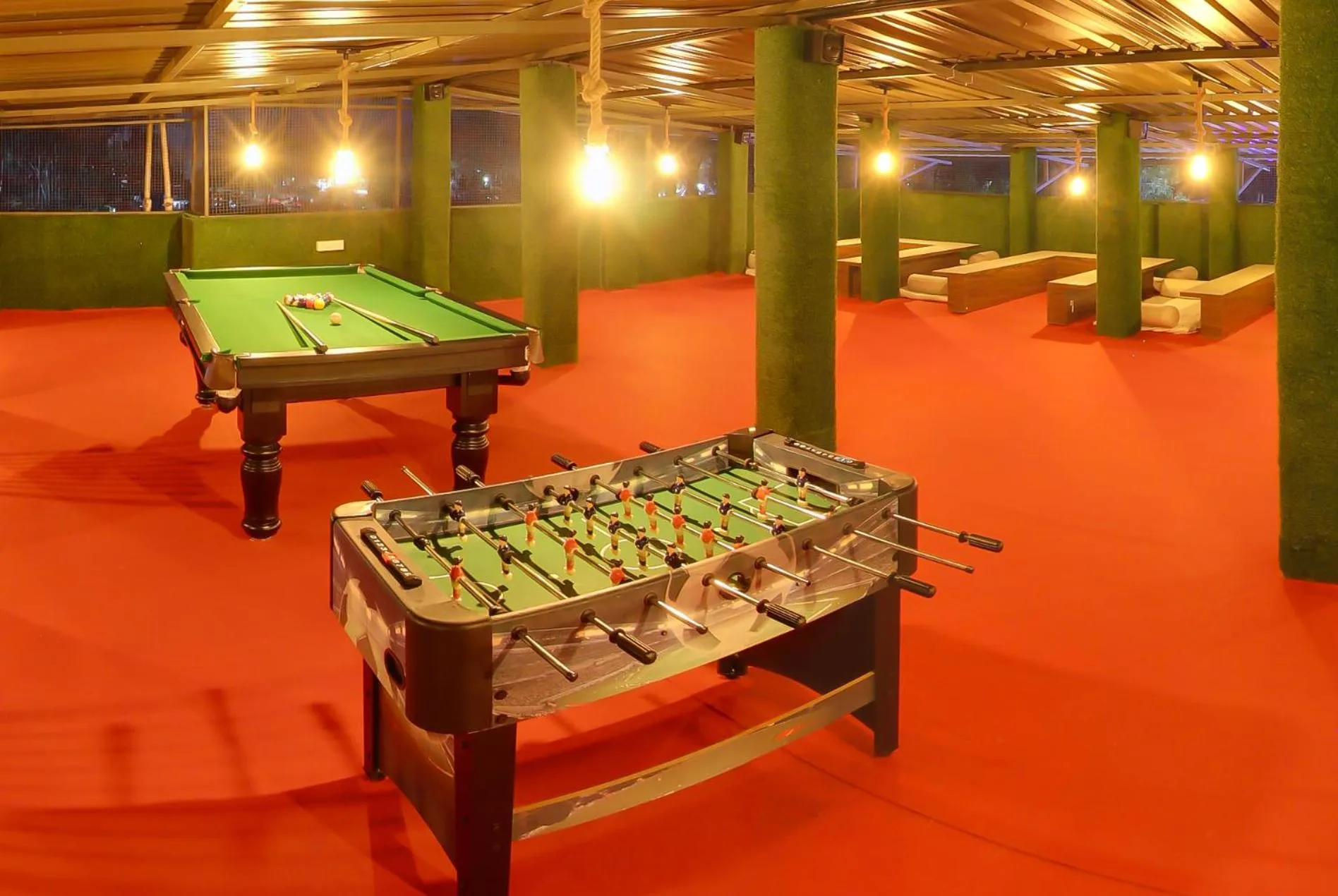 Game Room in Hotel Rain Sky Inn